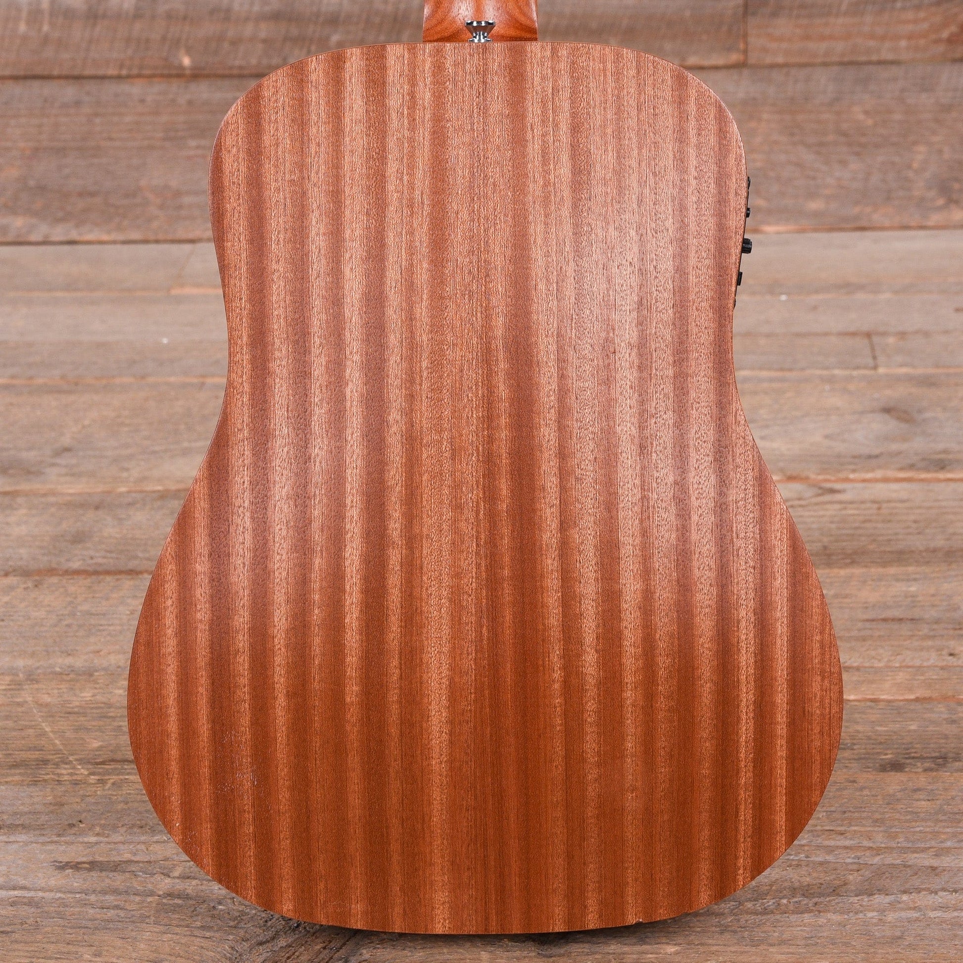 Taylor BT2e Baby Mahogany w/Electronics