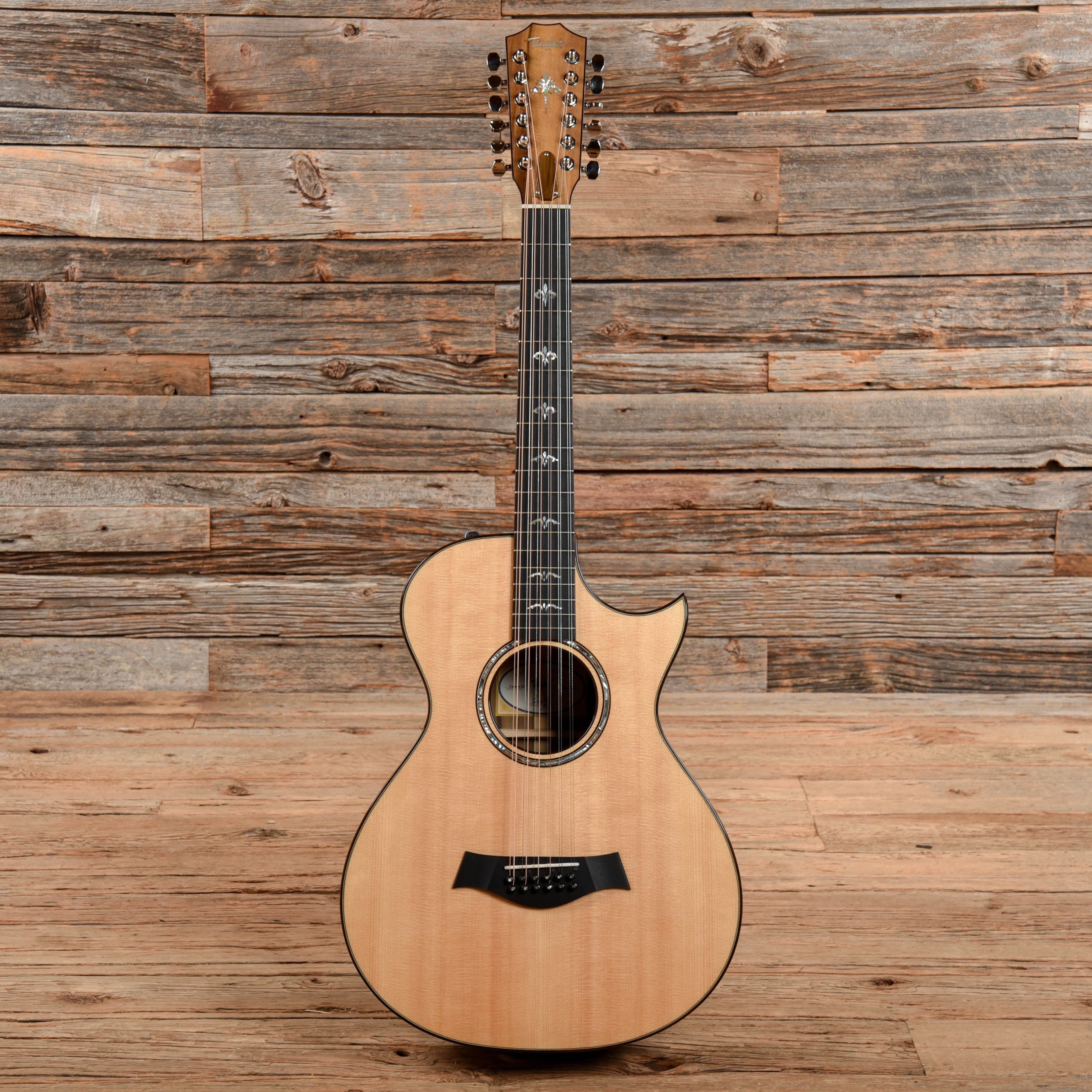 Taylor Custom Grand Auditorium 12 String Natural 2012