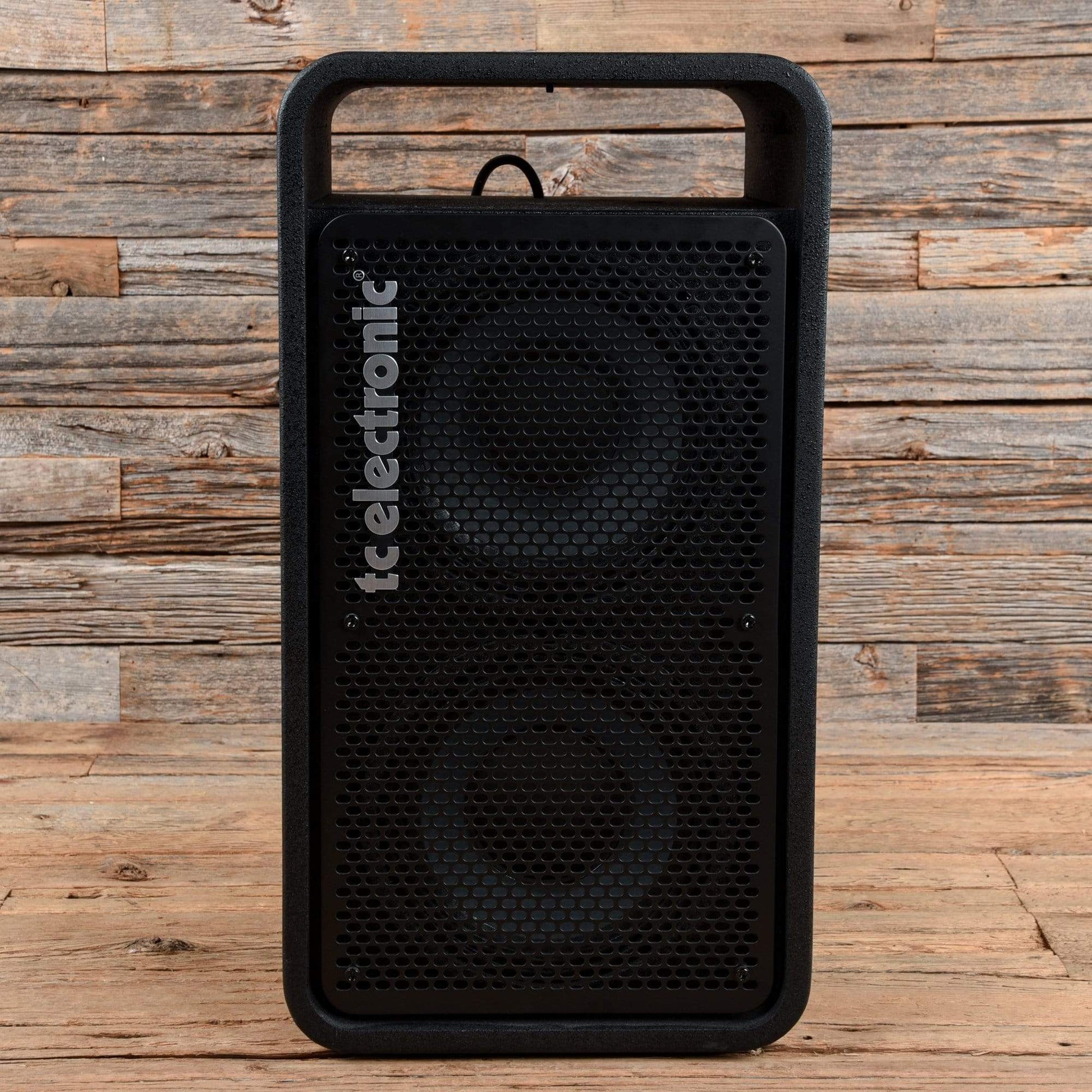 TC Electronic RS210C Bass Cabinet Amps / Bass Cabinets