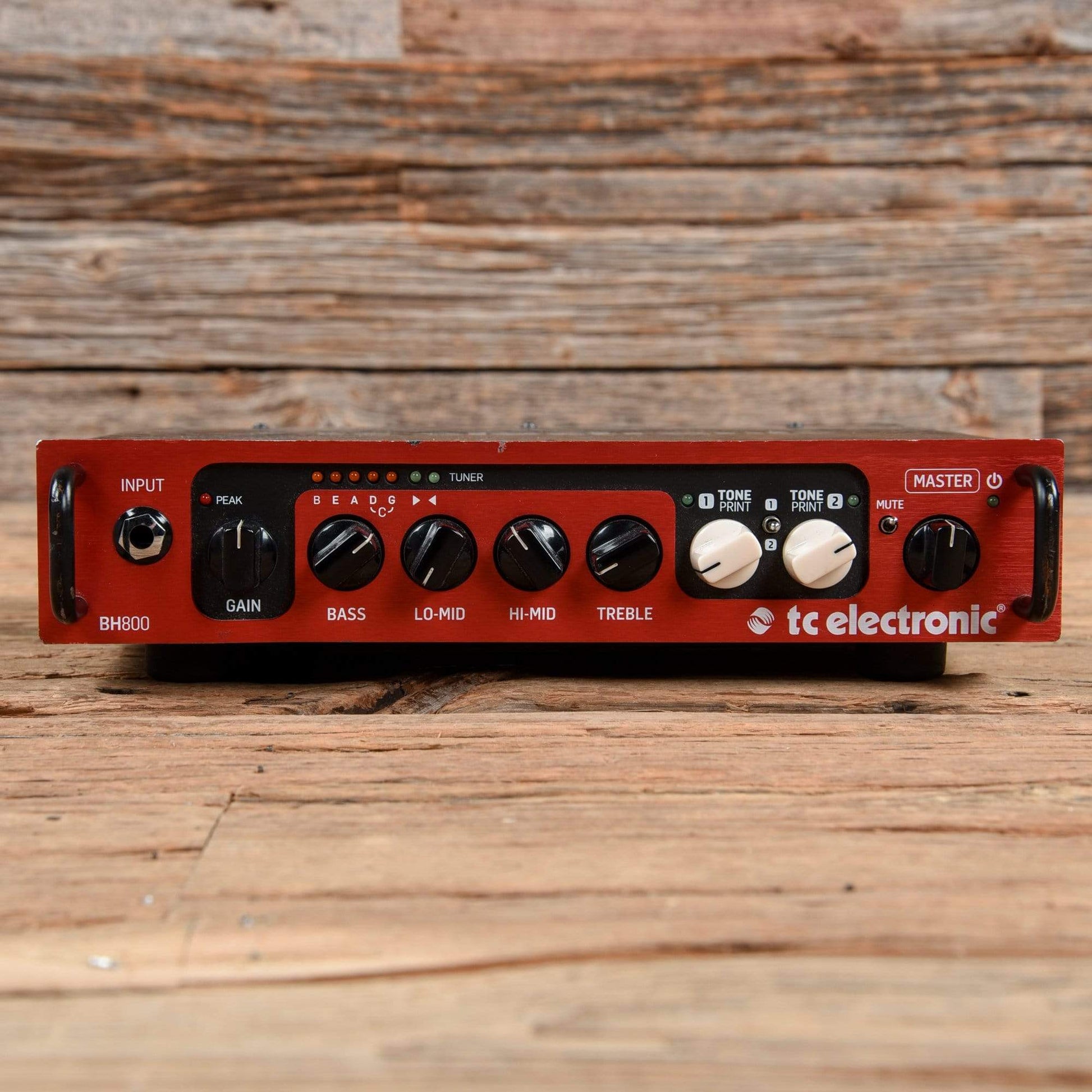 TC Electronic BH800 Bass Head Amps / Bass Heads