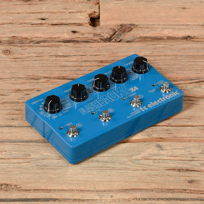 TC Electronic Flashback X4 Delay and Looper Pedal Effects and Pedals / Delay