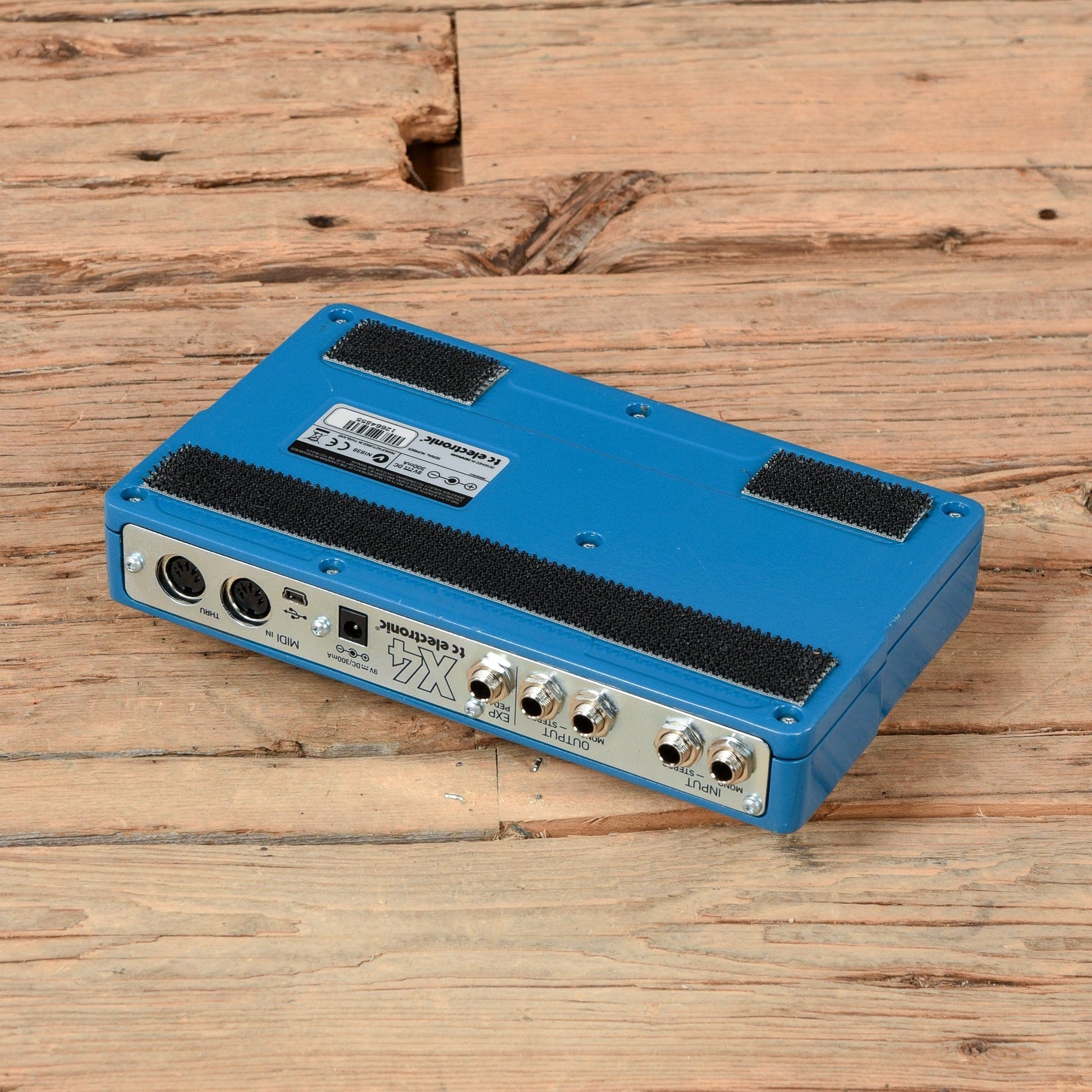 TC Electronic Flashback X4 Delay and Looper Pedal Effects and Pedals / Delay