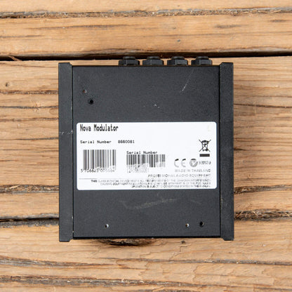 TC Electronic NM-1 Nova Modulator Effects and Pedals / Multi-Effect Unit