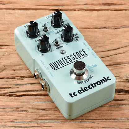 TC Electronic Quintessence Harmonizer Effects and Pedals / Octave and Pitch
