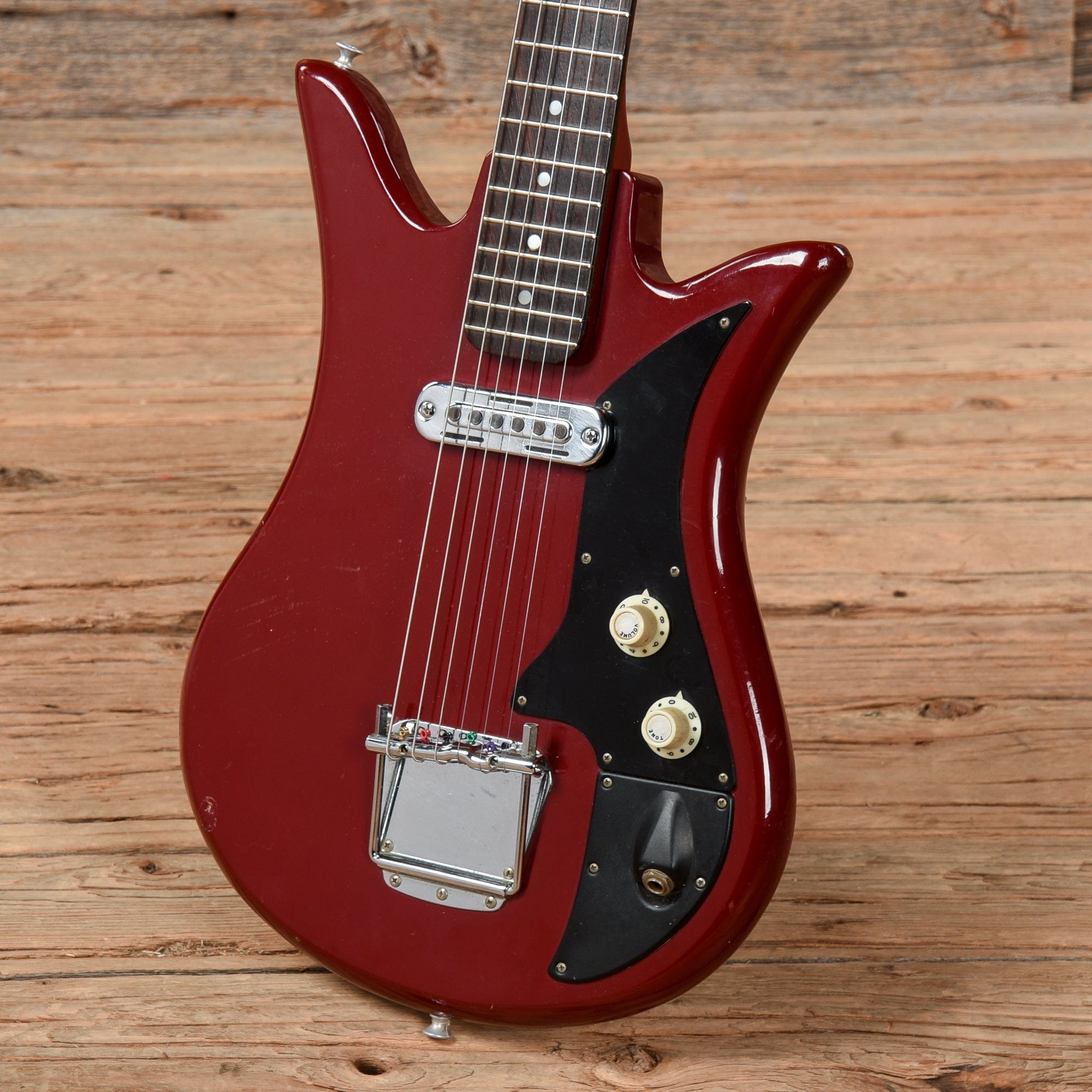 Teisco Rickenbacker Teisco E-110 Red 1960s – Chicago Music Exchange