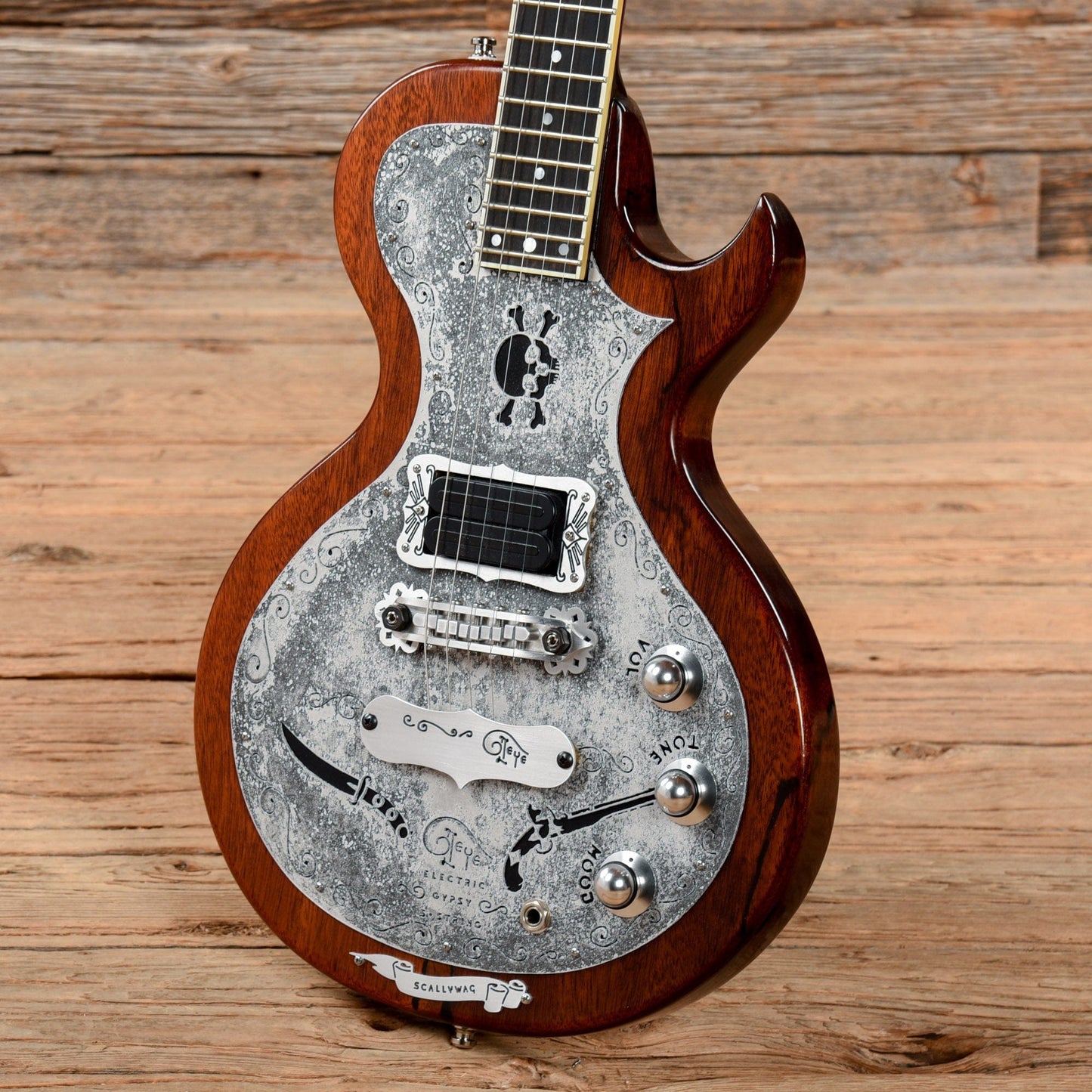 Teye Scallywag 5-String Natural 2014 Electric Guitars / Solid Body