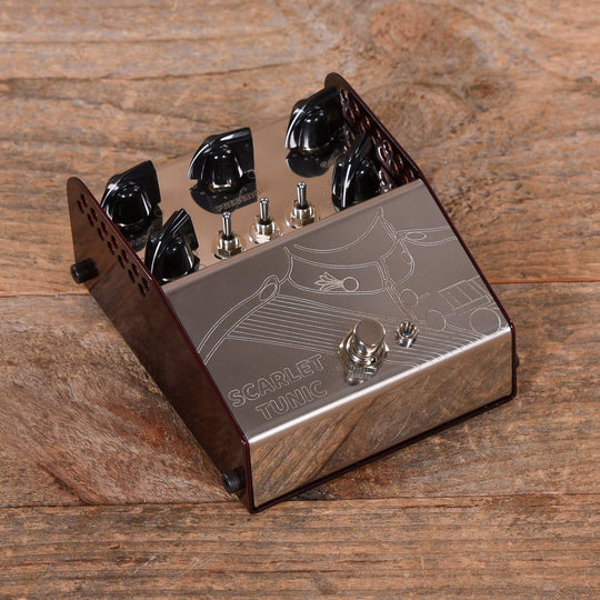 Thorpy FX Scarlet Tunic Analog Amp Emulator Pedal Effects and Pedals / Amp Modeling