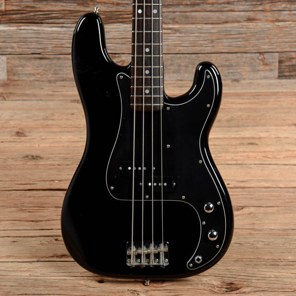 Tokai Hard Puncher Black 1981 – Chicago Music Exchange