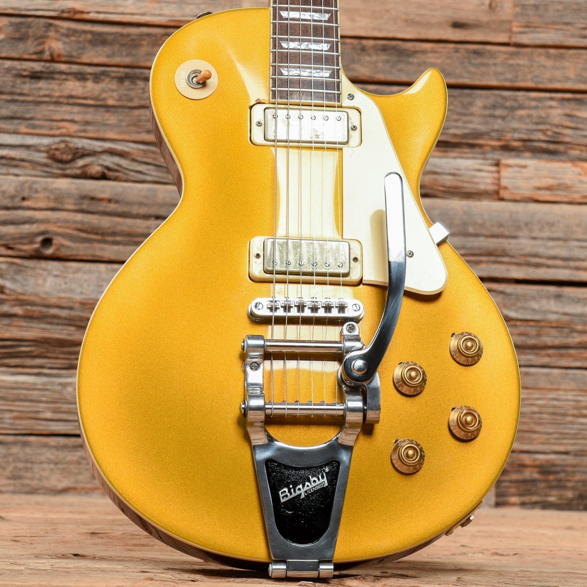 Tokai LS132 Goldtop 2004 Electric Guitars / Solid Body