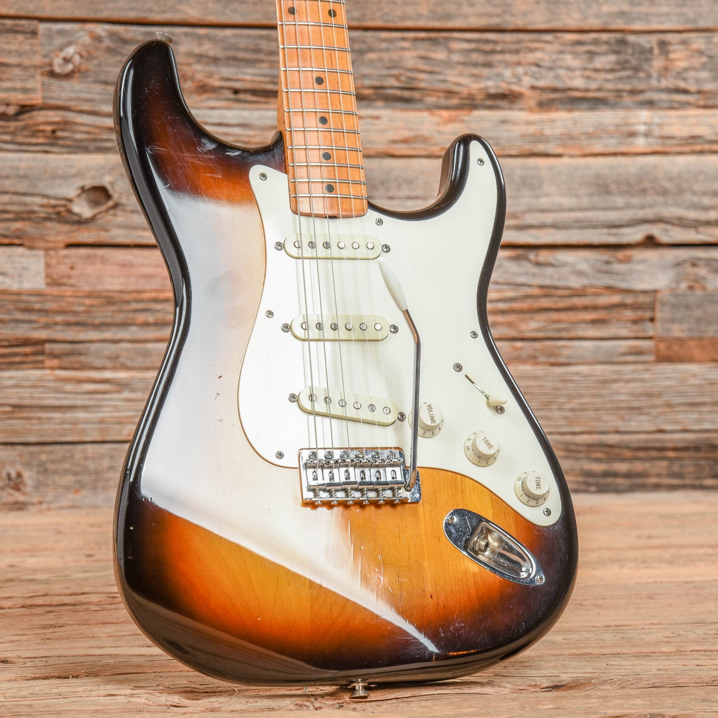 Tokai Springy Sound Sunburst 1980s Electric Guitars / Solid Body