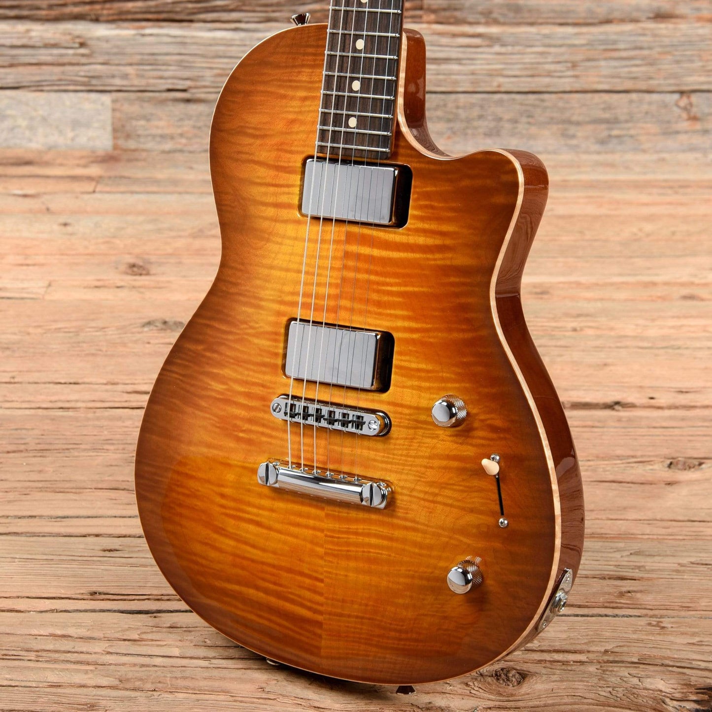 Tom Anderson Atom CT Sunburst 2008 Electric Guitars / Semi-Hollow