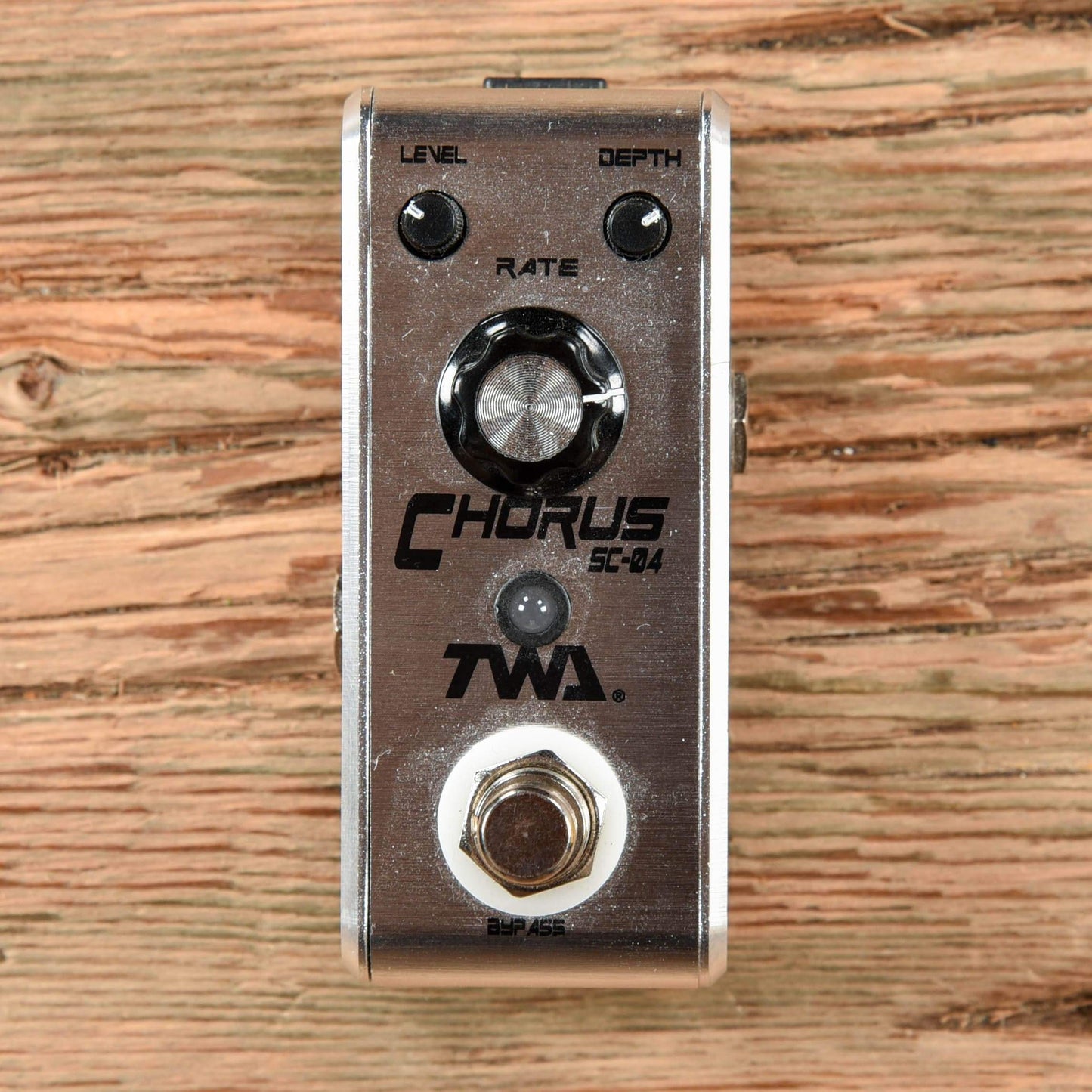 TWA Fly Boys FB-04 Chorus Effects and Pedals / Chorus and Vibrato