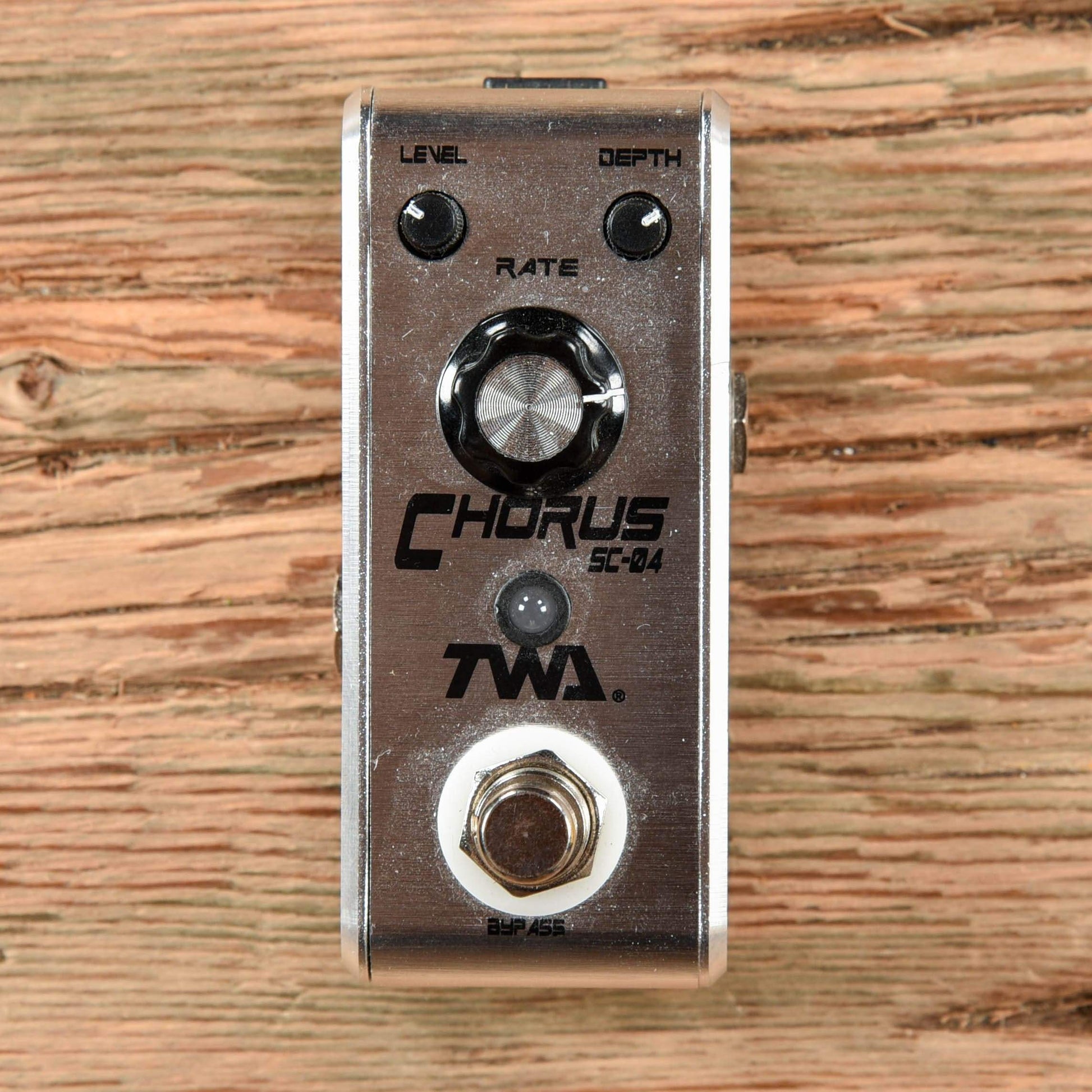 TWA Fly Boys FB-04 Chorus Effects and Pedals / Chorus and Vibrato