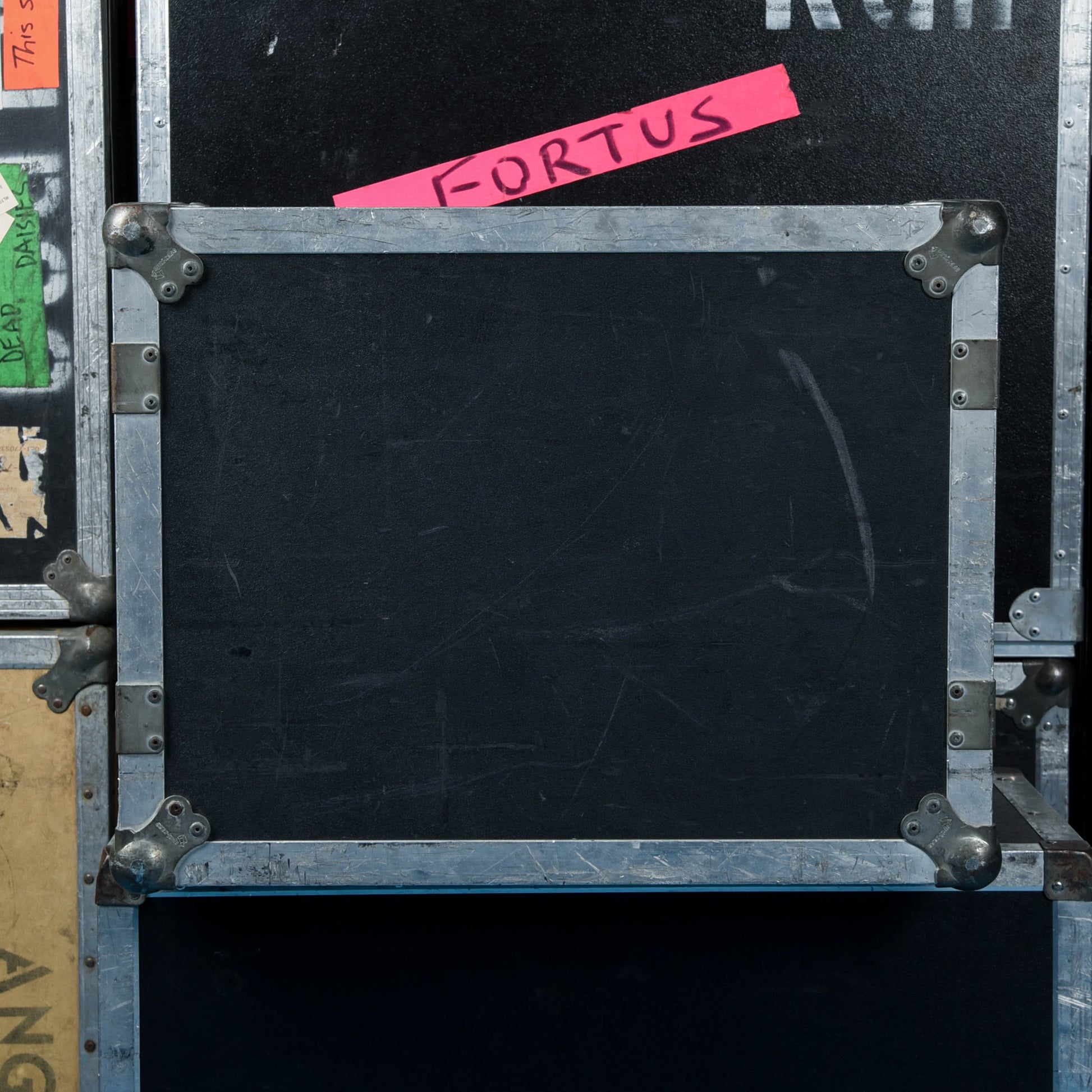 Unbranded ATA Floating Rack 8-Space
