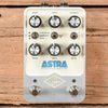 Universal Audio Astra Modulation Machine Pedal Effects and Pedals / Multi-Effect Unit