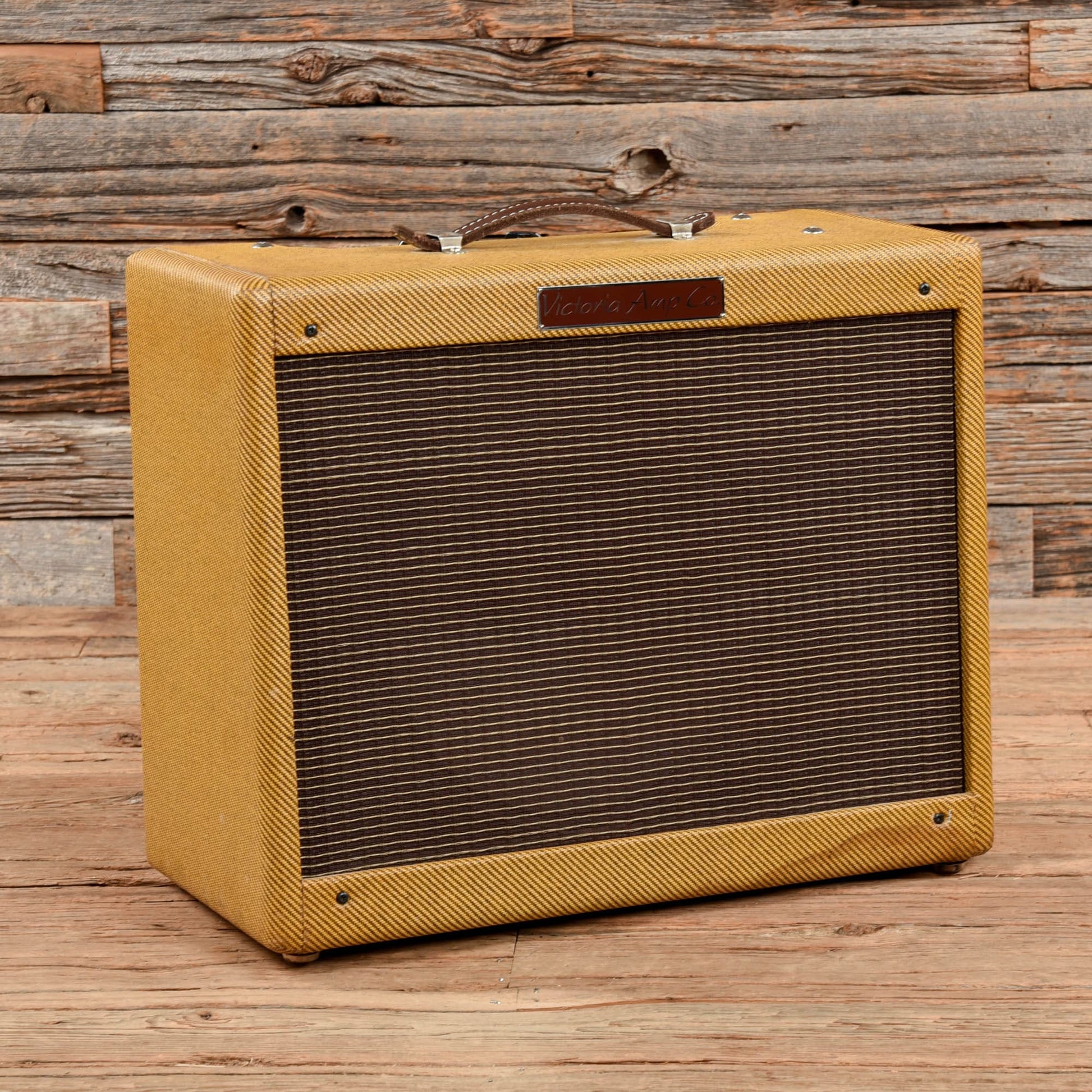 Victoria 20112 Combo Amps / Guitar Cabinets