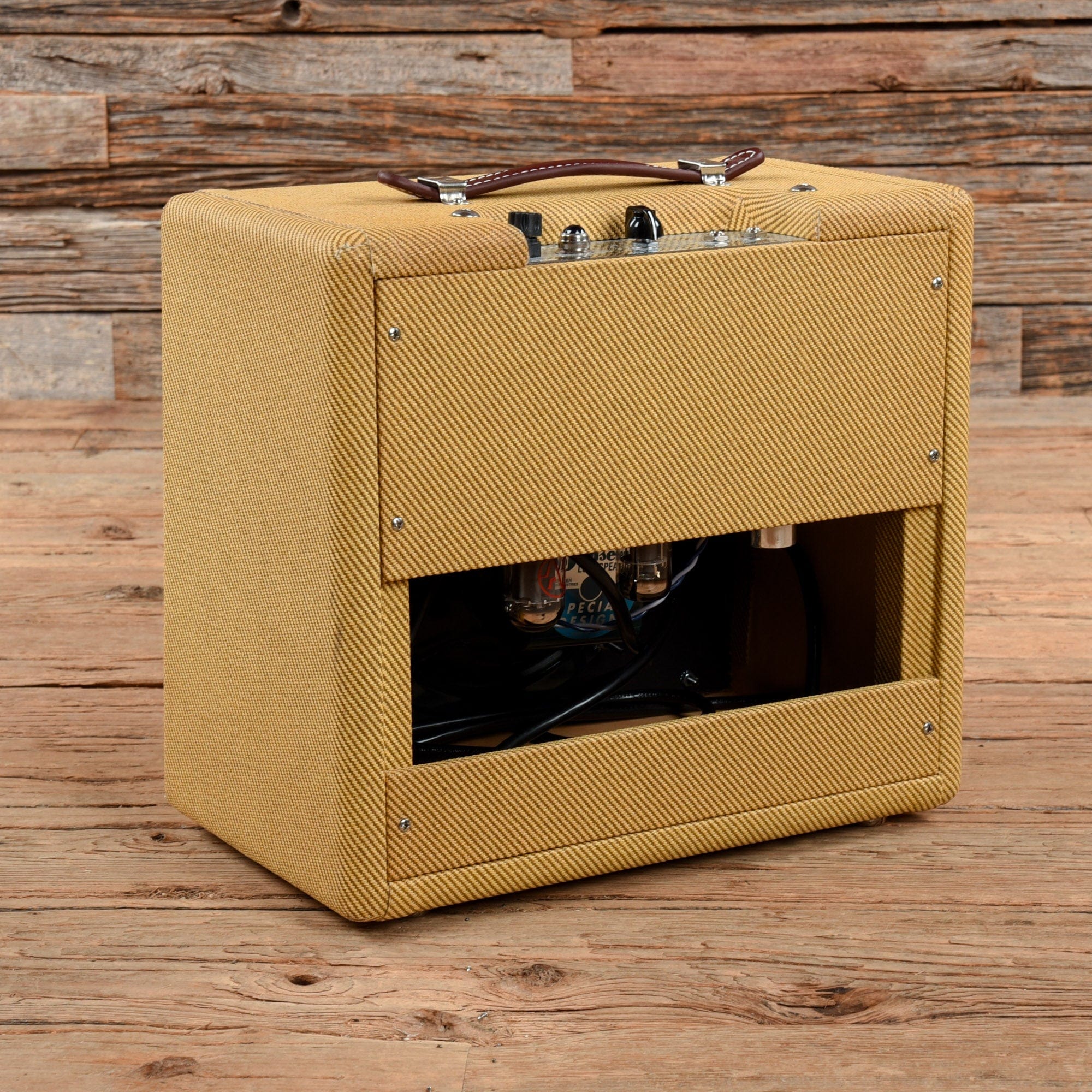 Victoria 518 5-Watt 1x8 Guitar Combo Amps / Guitar Cabinets