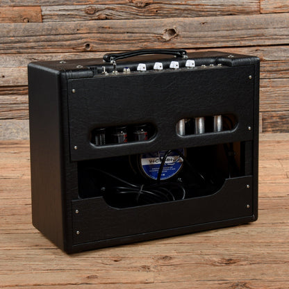 Victoria Club Deluxe Combo Amps / Guitar Cabinets
