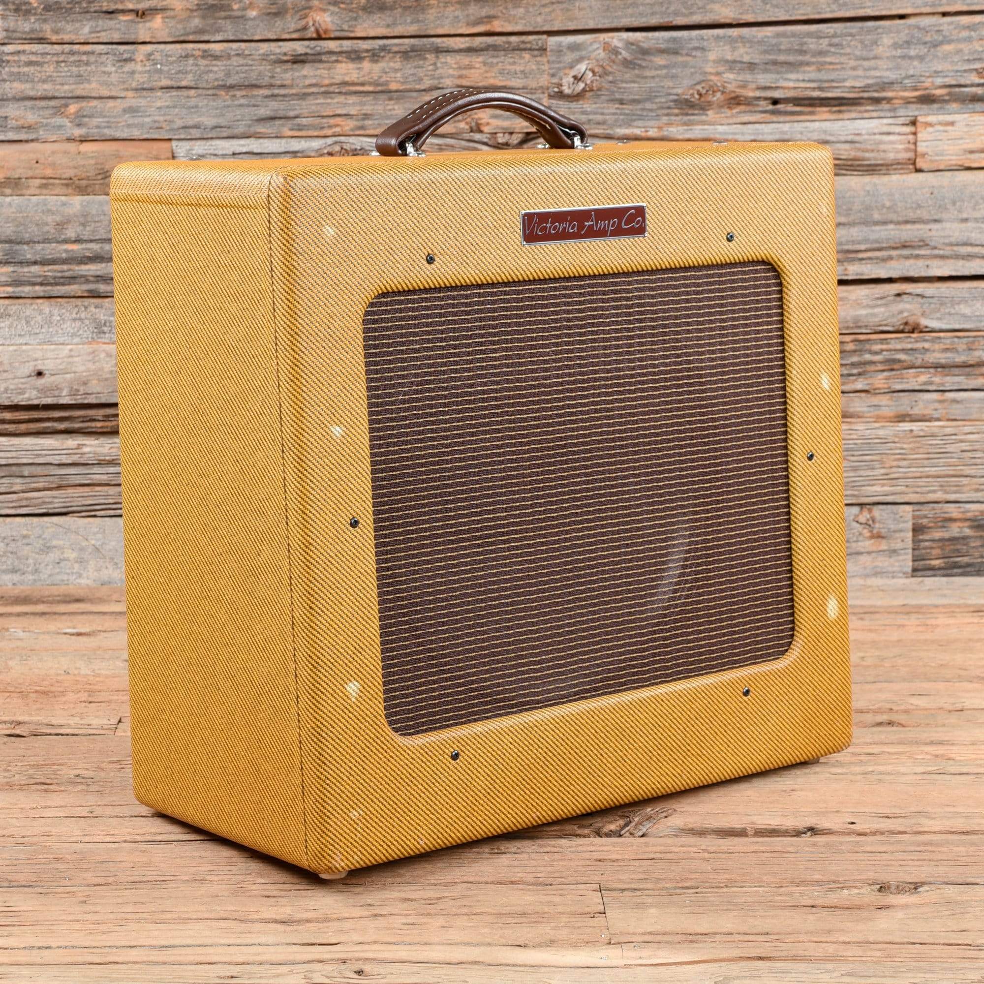 Victoria 35115 28w 1x15 Combo Amps / Guitar Combos