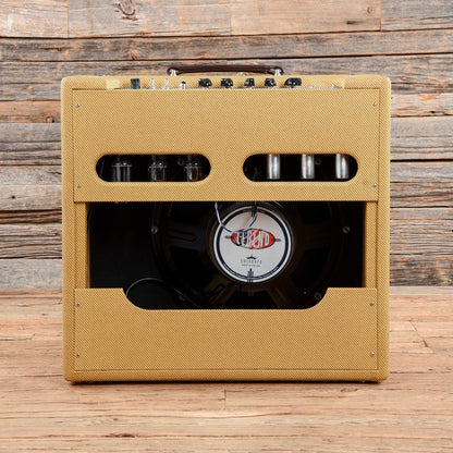 Victoria 35115 Tweed 1x15" 28w Combo Amps / Guitar Combos