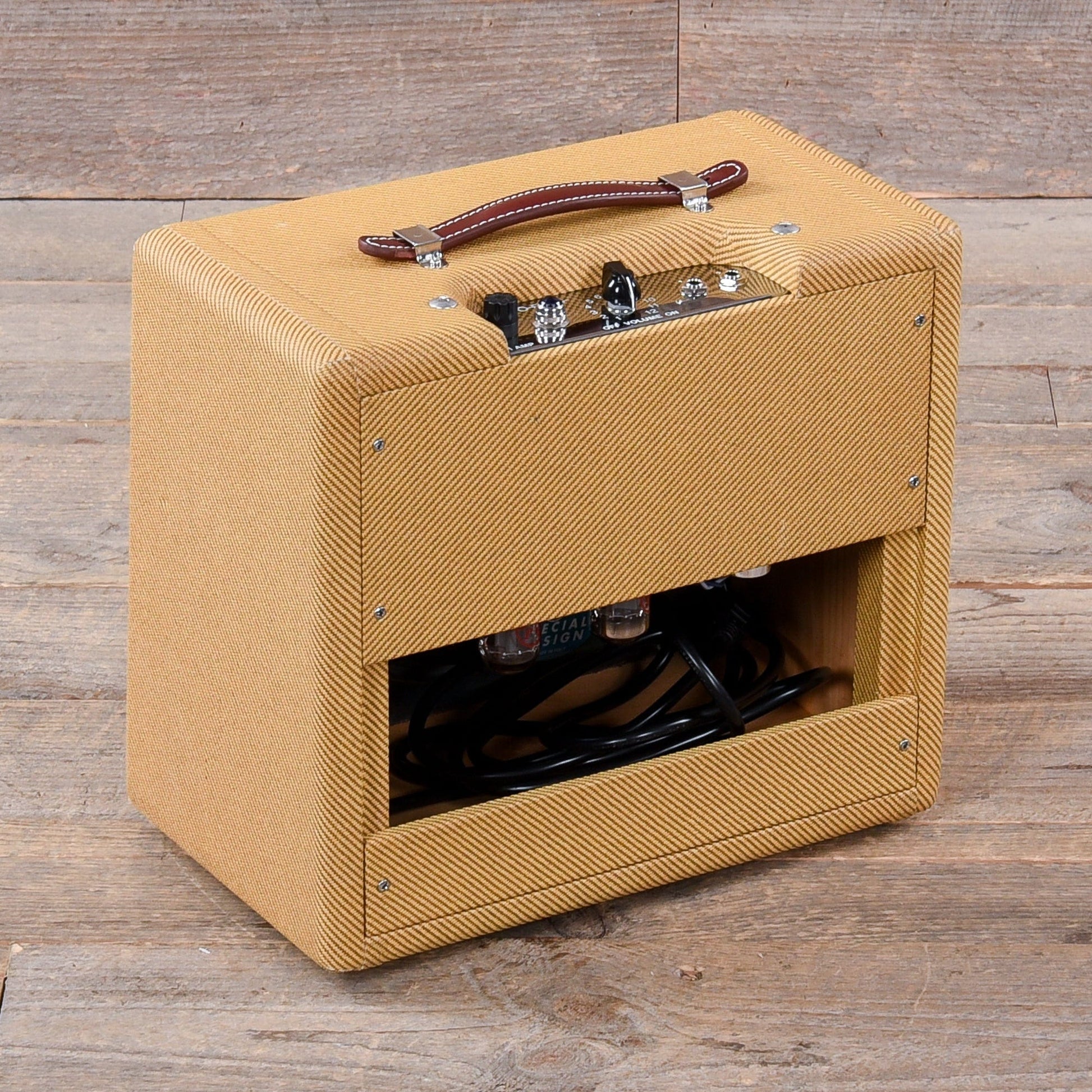 Victoria 518 Tweed 1x8 Combo Amps / Guitar Combos