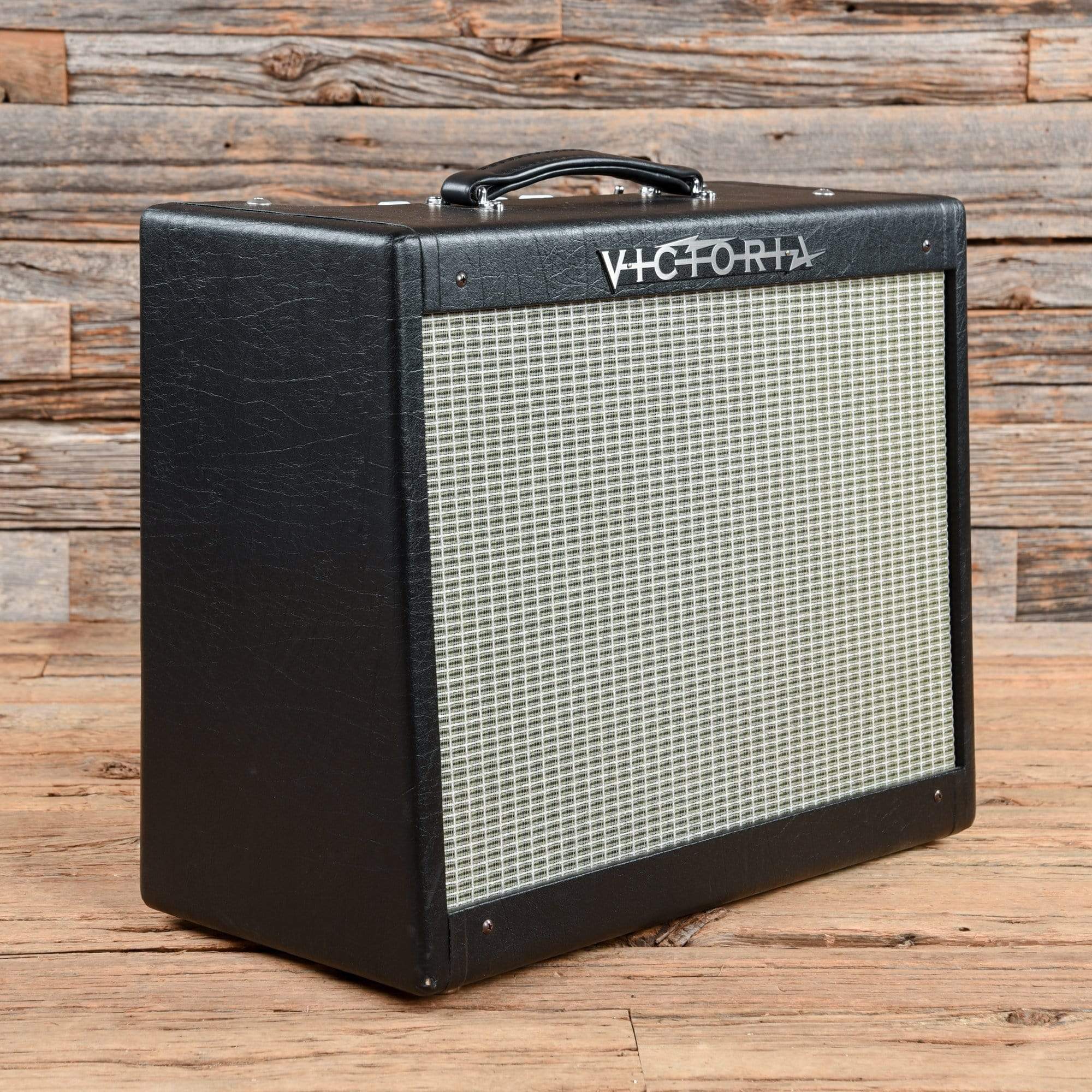 Victoria Club Deluxe 1x12