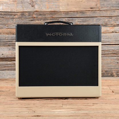 Victoria Silver Sonic 20w 1x12 Combo w/Footswitch Amps / Guitar Combos