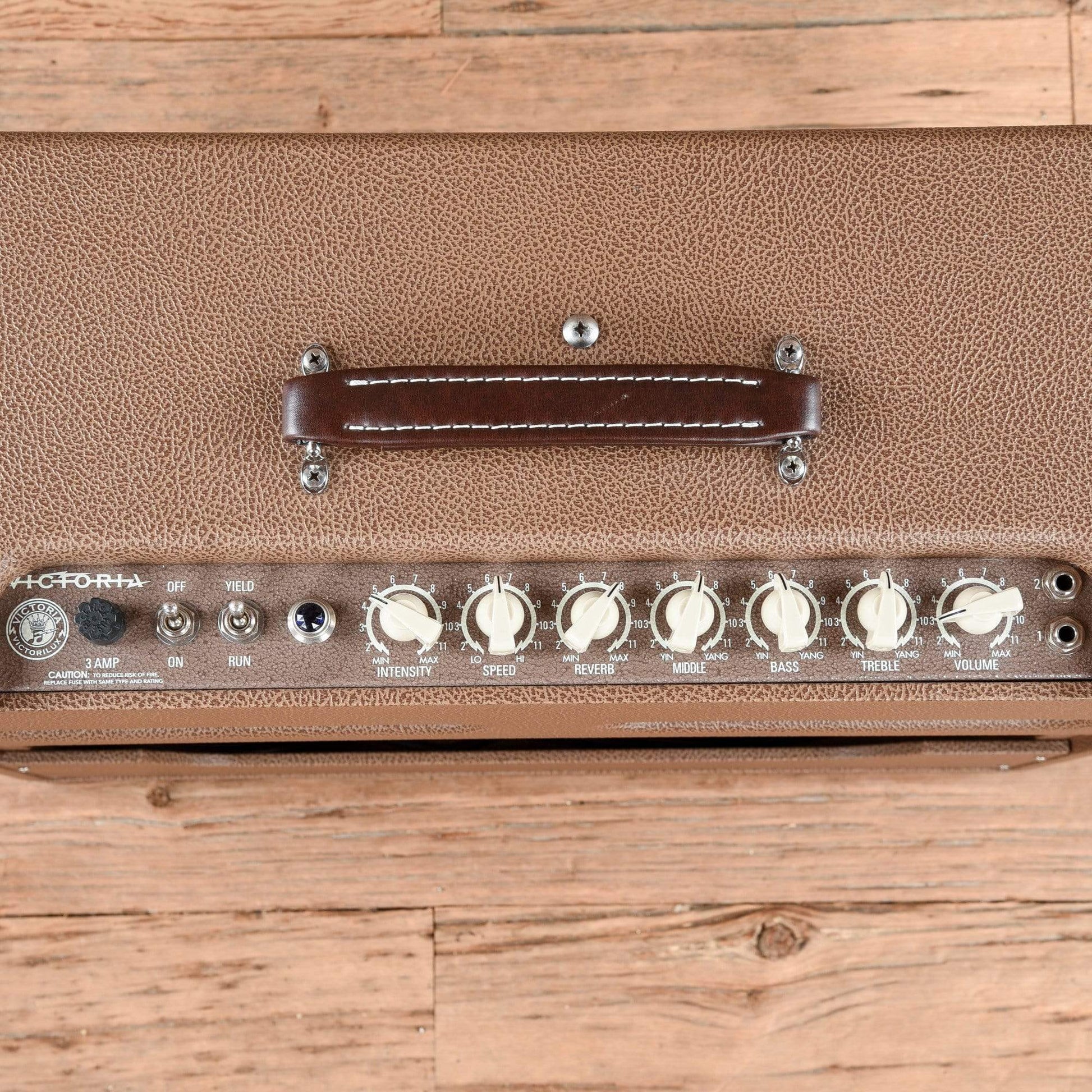 Victoria Victorilux Brown Tolex 1x15 Combo Amps / Guitar Combos