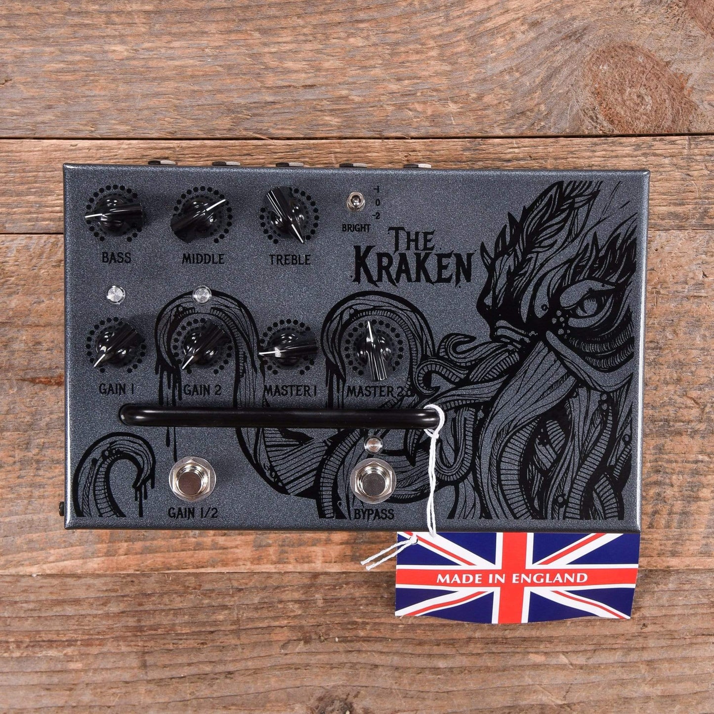 Victory V4 The Kraken Preamp Pedal – Chicago Music Exchange