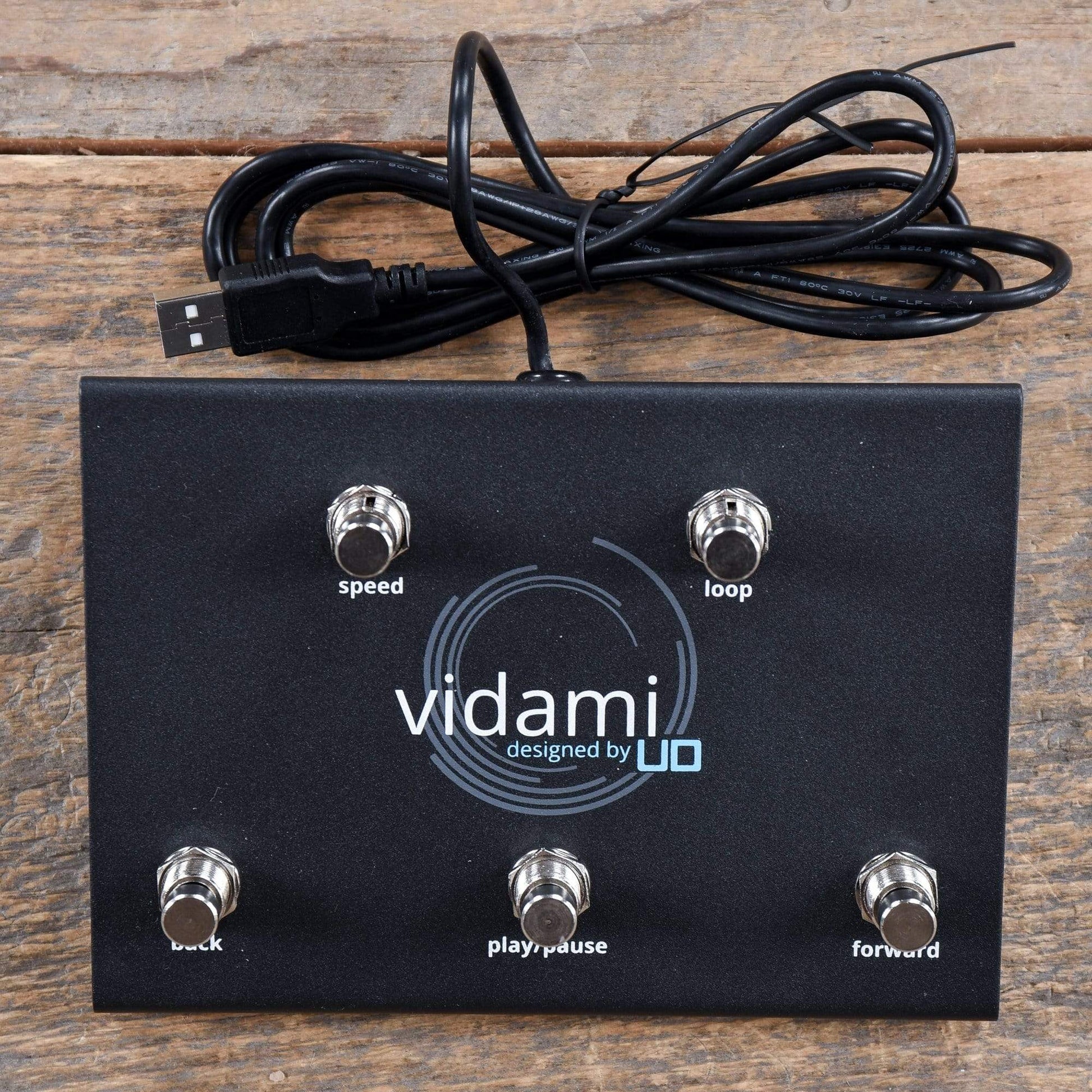 vidami pedal Vidami YouTube Hands Free Video Controller – Chicago Music Exchange