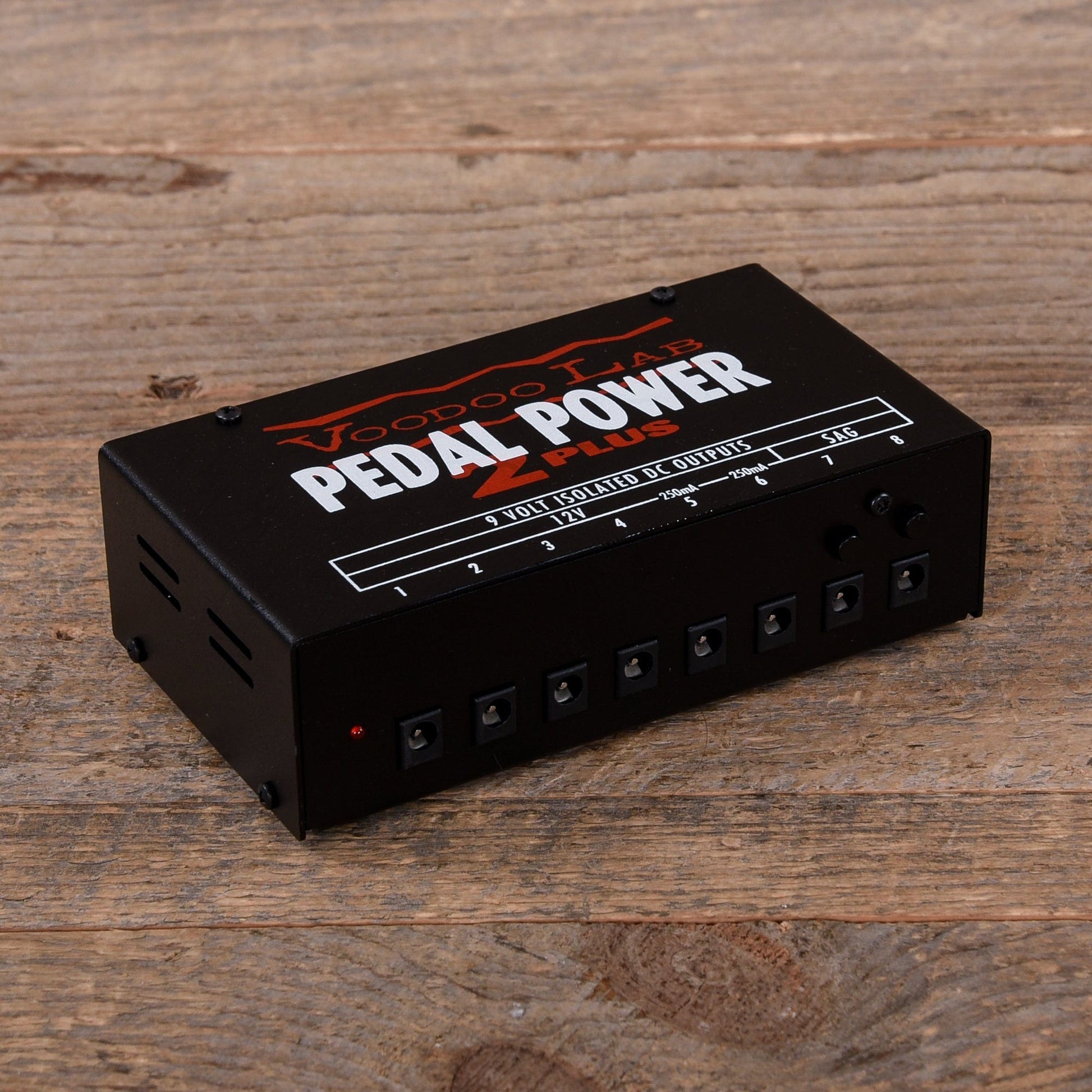 Voodoo Lab Pedal Power 2 PLUS Isolated Power Supply Effects and Pedals / Pedalboards and Power Supplies