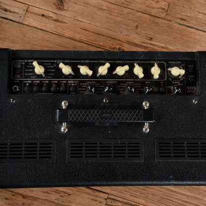 Vox Valvetronix VT120 Amps / Guitar Cabinets