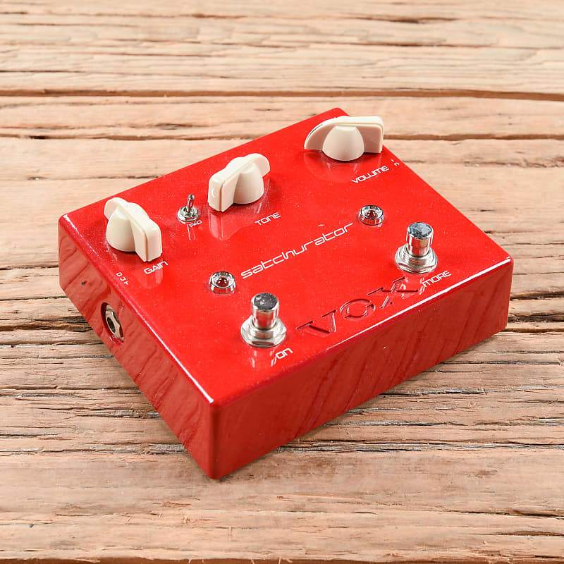 Vox Satchurator Effects and Pedals / Distortion