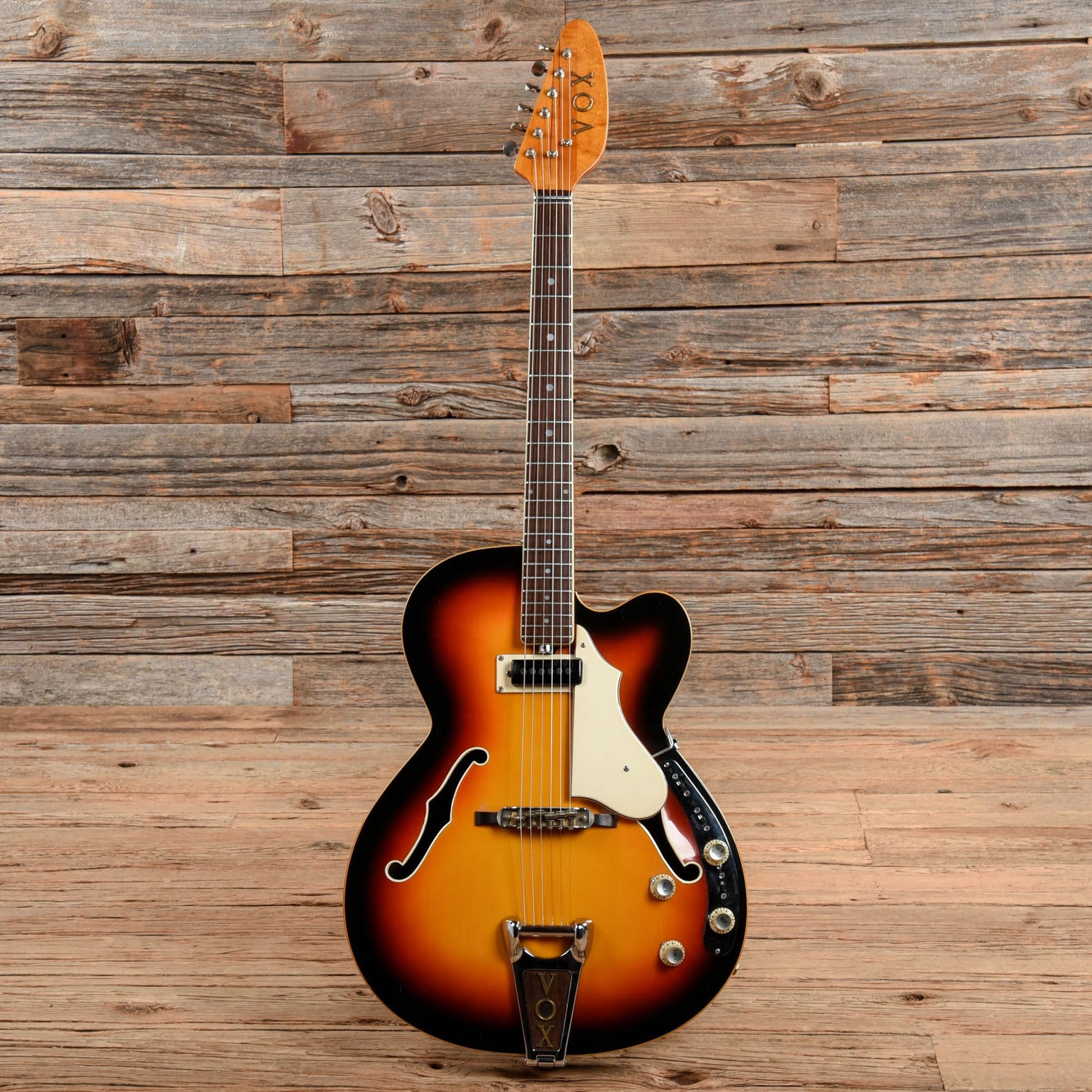 Vox Bossman Sunburst 1968 Electric Guitars / Semi-Hollow