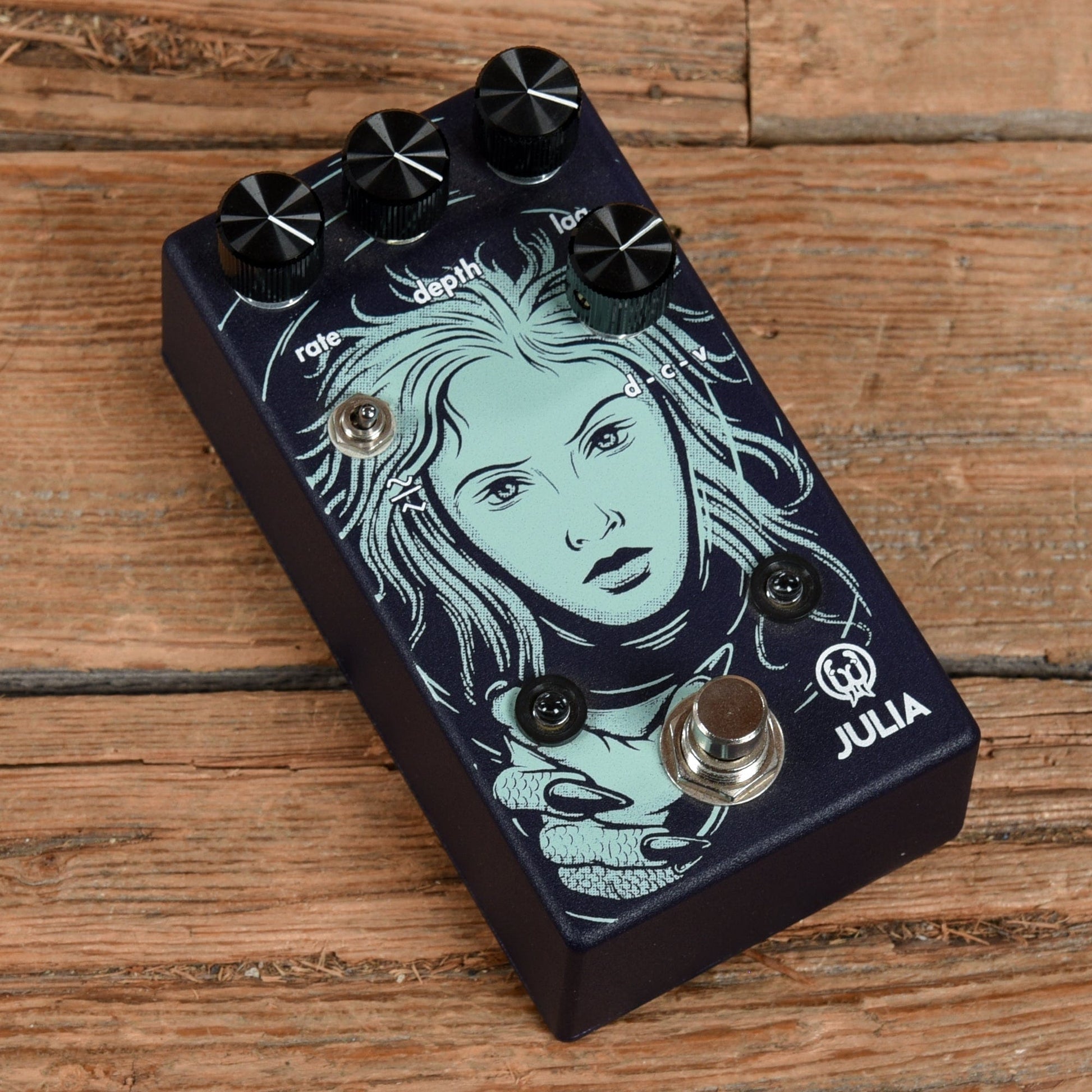 Walrus Julia Chorus/Vibrato V2 Effects and Pedals / Chorus and Vibrato