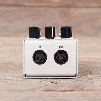 Walrus Audio MAKO Series D1 High-Fidelity Delay Effects and Pedals / Delay