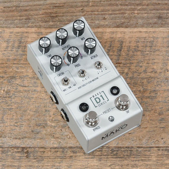 Walrus Audio MAKO Series D1 High-Fidelity Delay Effects and Pedals / Delay