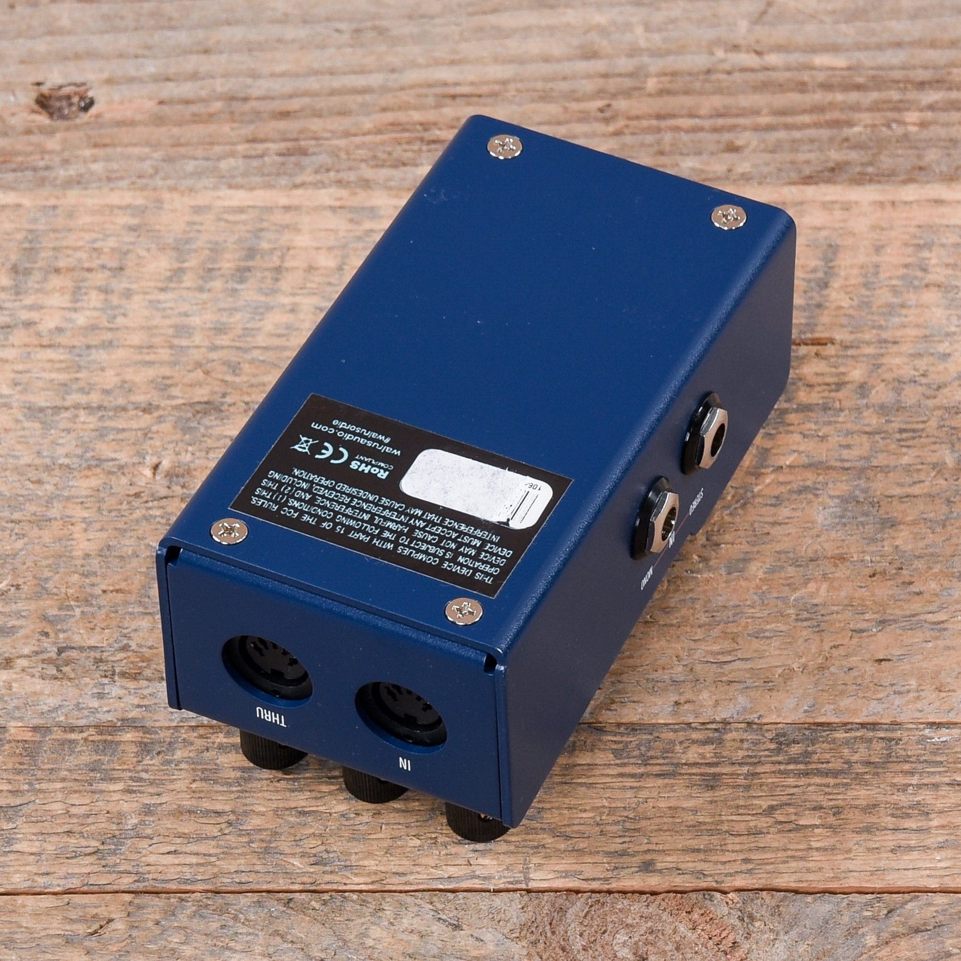 m1 pedal Walrus Audio MAKO Series M1 High-Fidelity Modulation Machine Pedal – Chicago Music Exchange