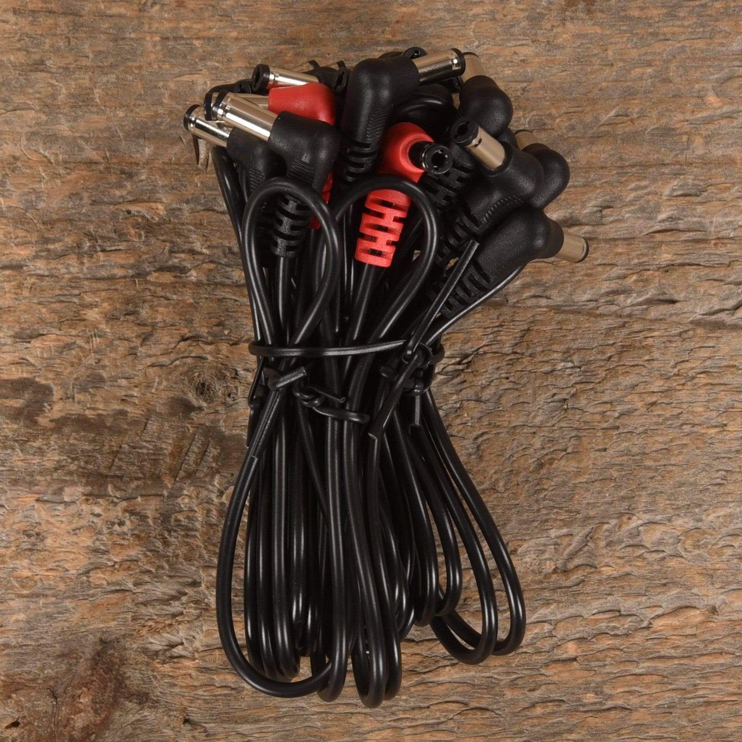 Walrus Audio Aetos Clean Power Supply v1.5 Effects and Pedals / Pedalboards and Power Supplies