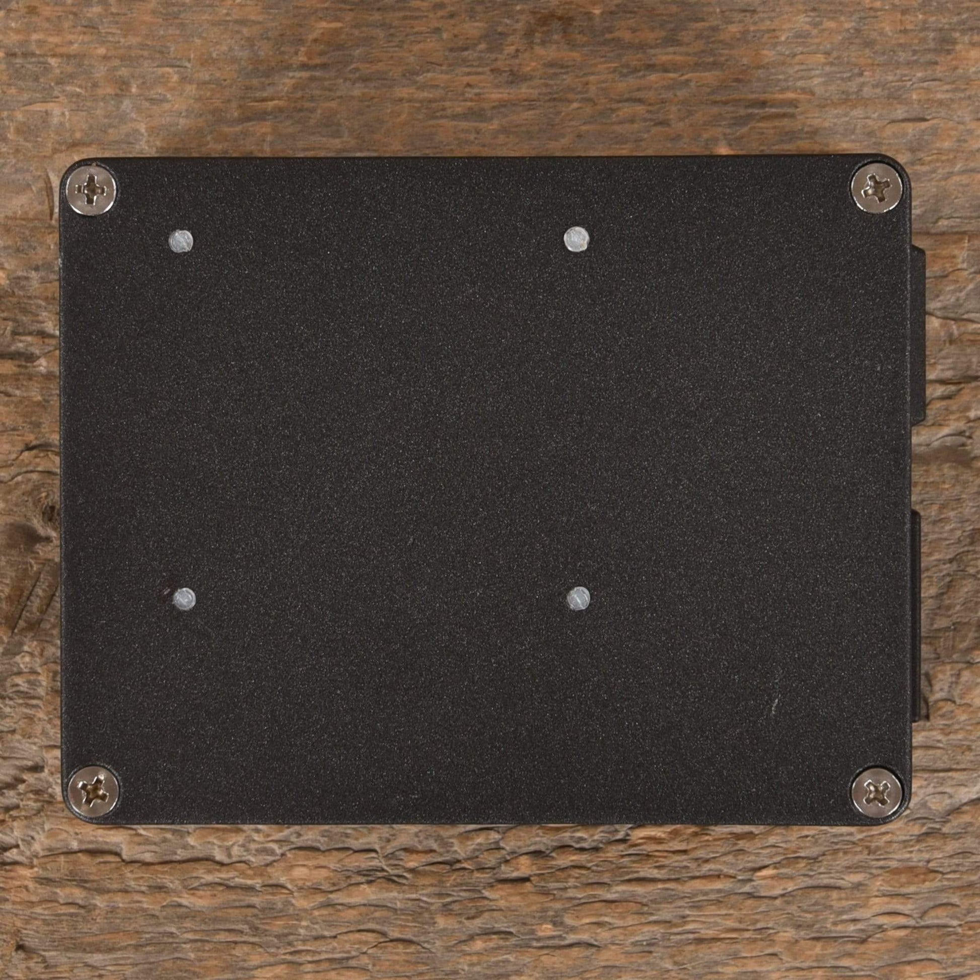 Walrus Audio Aetos Clean Power Supply v1.5 Effects and Pedals / Pedalboards and Power Supplies