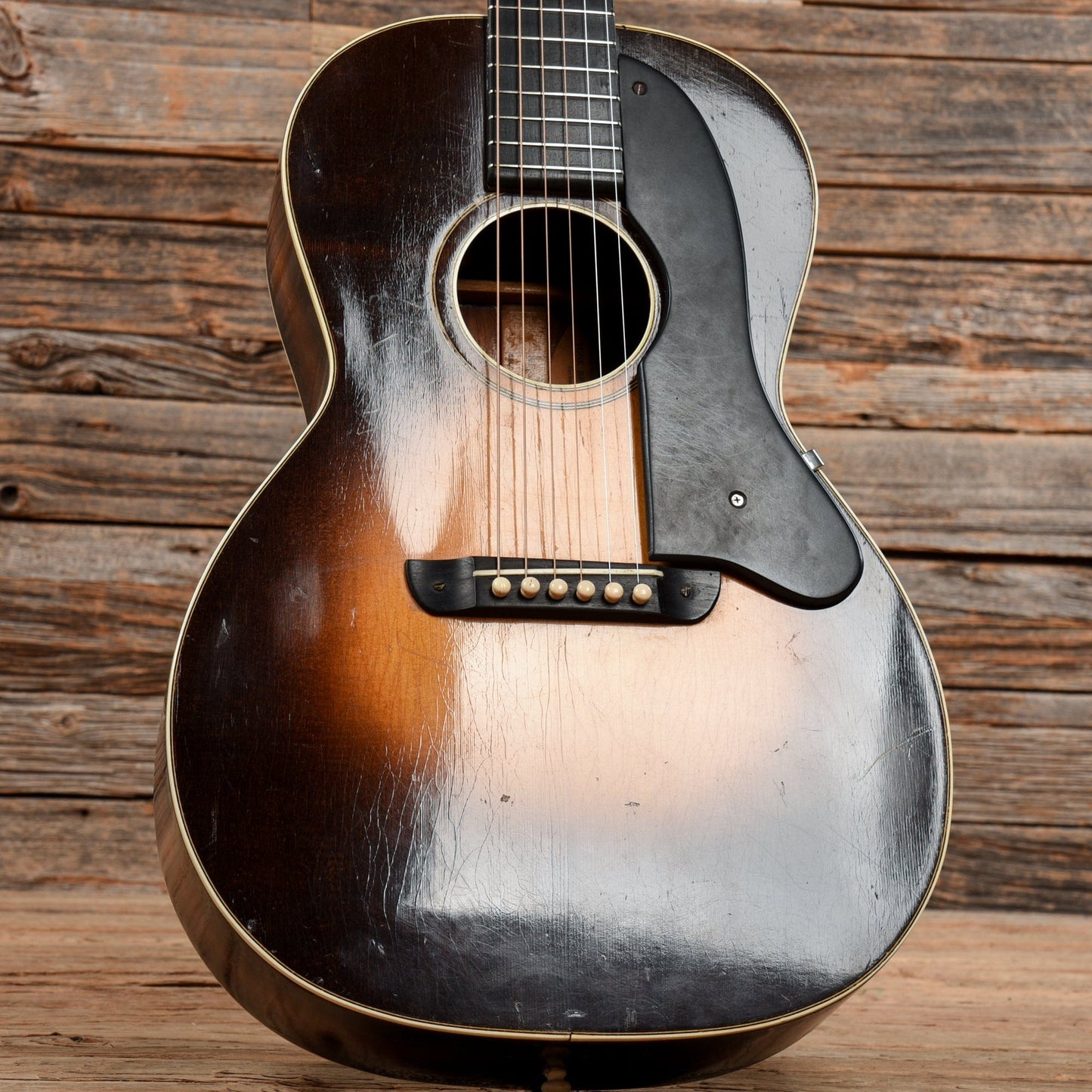 Washburn 5206 Parlor Sunburst 1936 Acoustic Guitars / Parlor