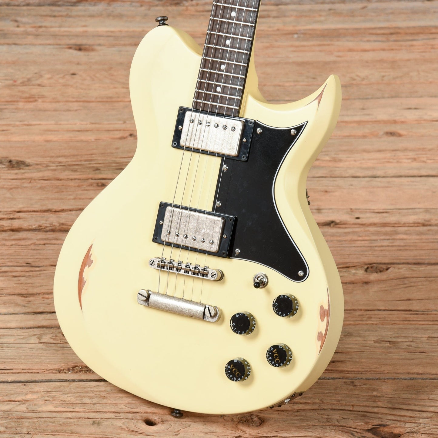 Washburn WI-64V Aged White Electric Guitars / Solid Body