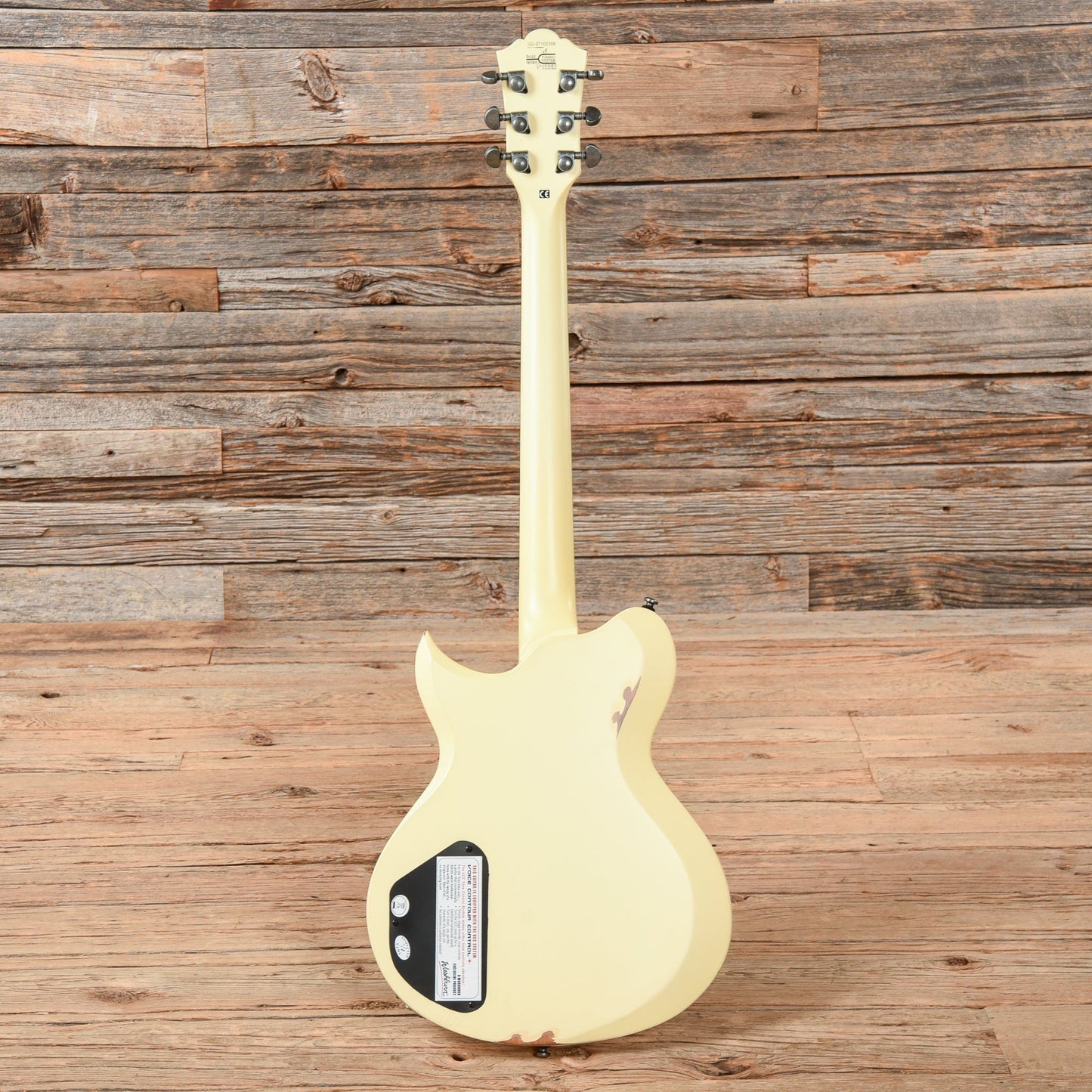 Washburn WI-64V Aged White Electric Guitars / Solid Body