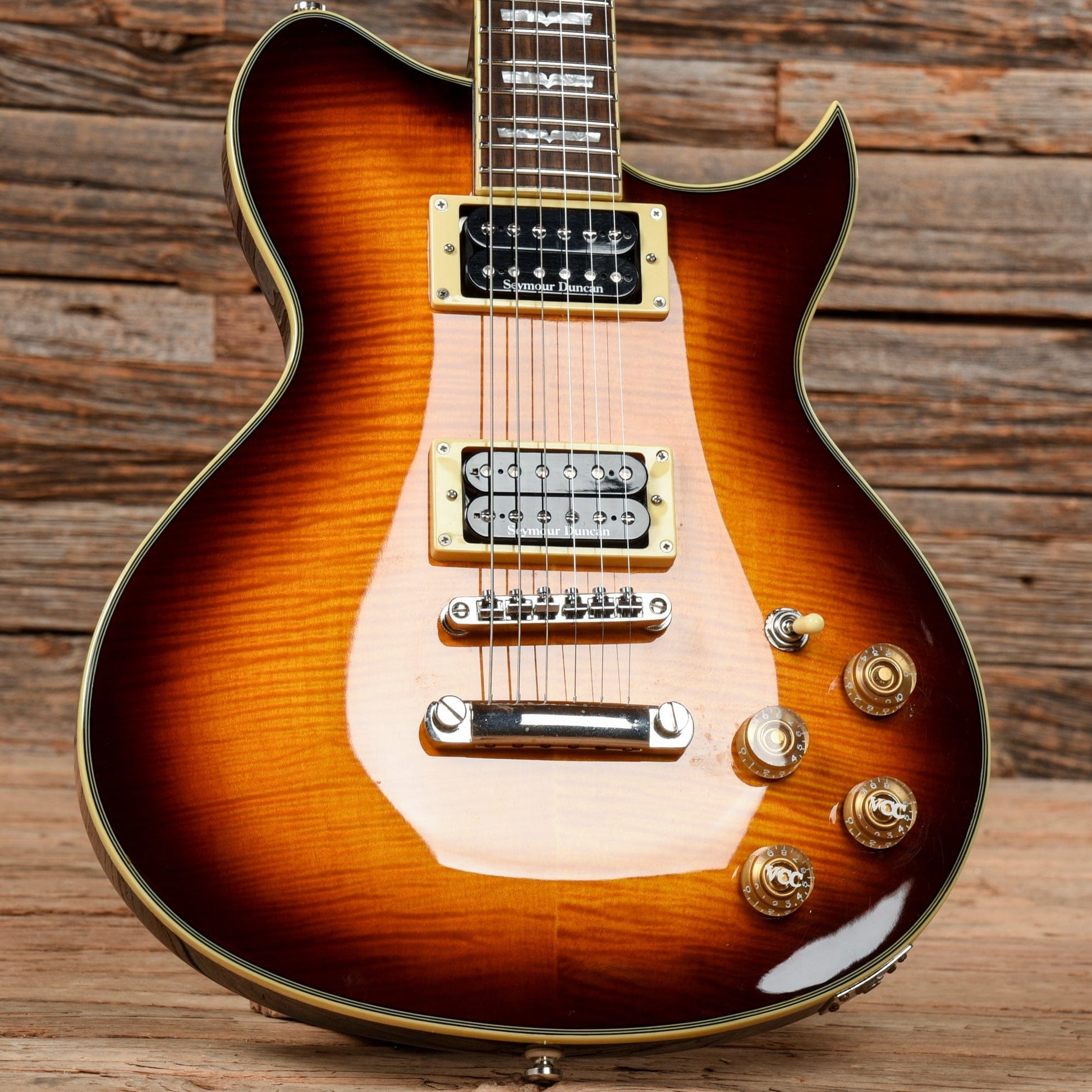 Washburn WI66PROF Sunburst Electric Guitars / Solid Body