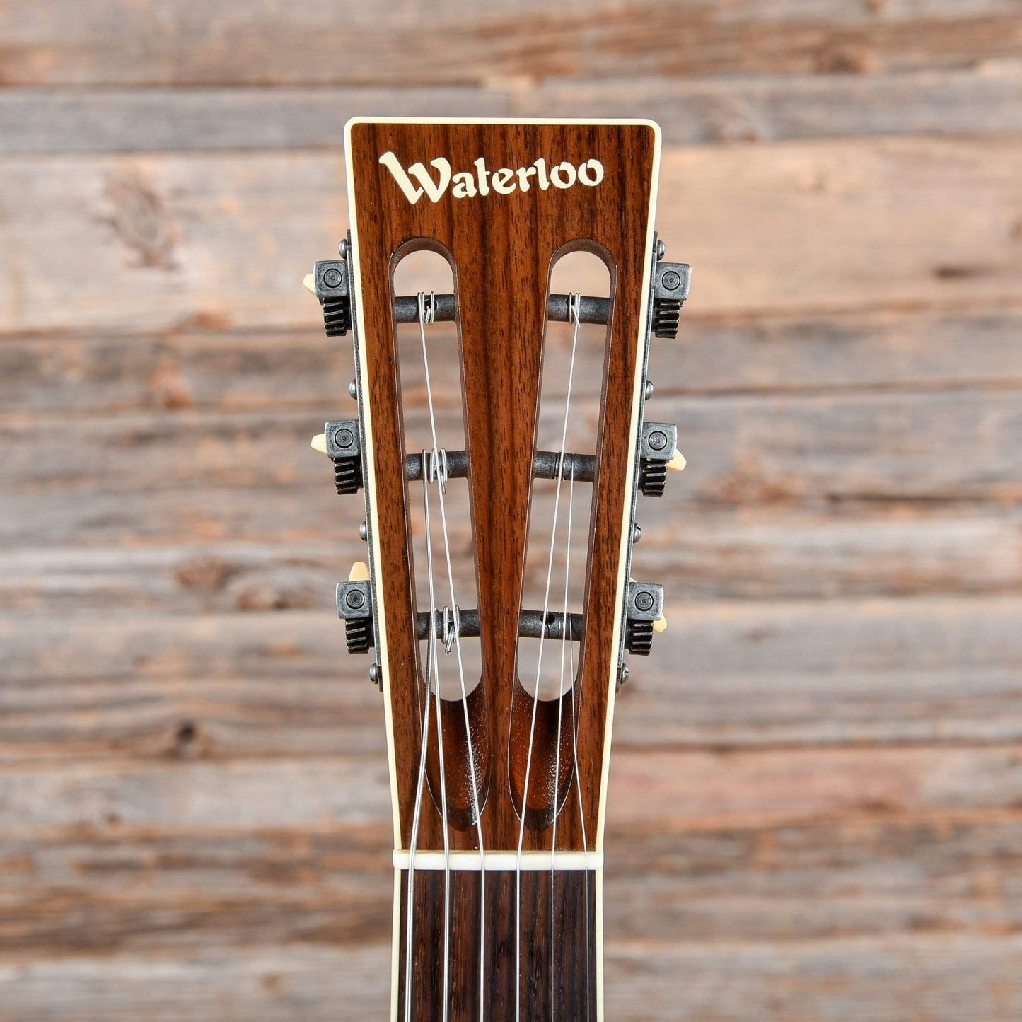 Waterloo WL-S Deluxe Natural Acoustic Guitars / Parlor