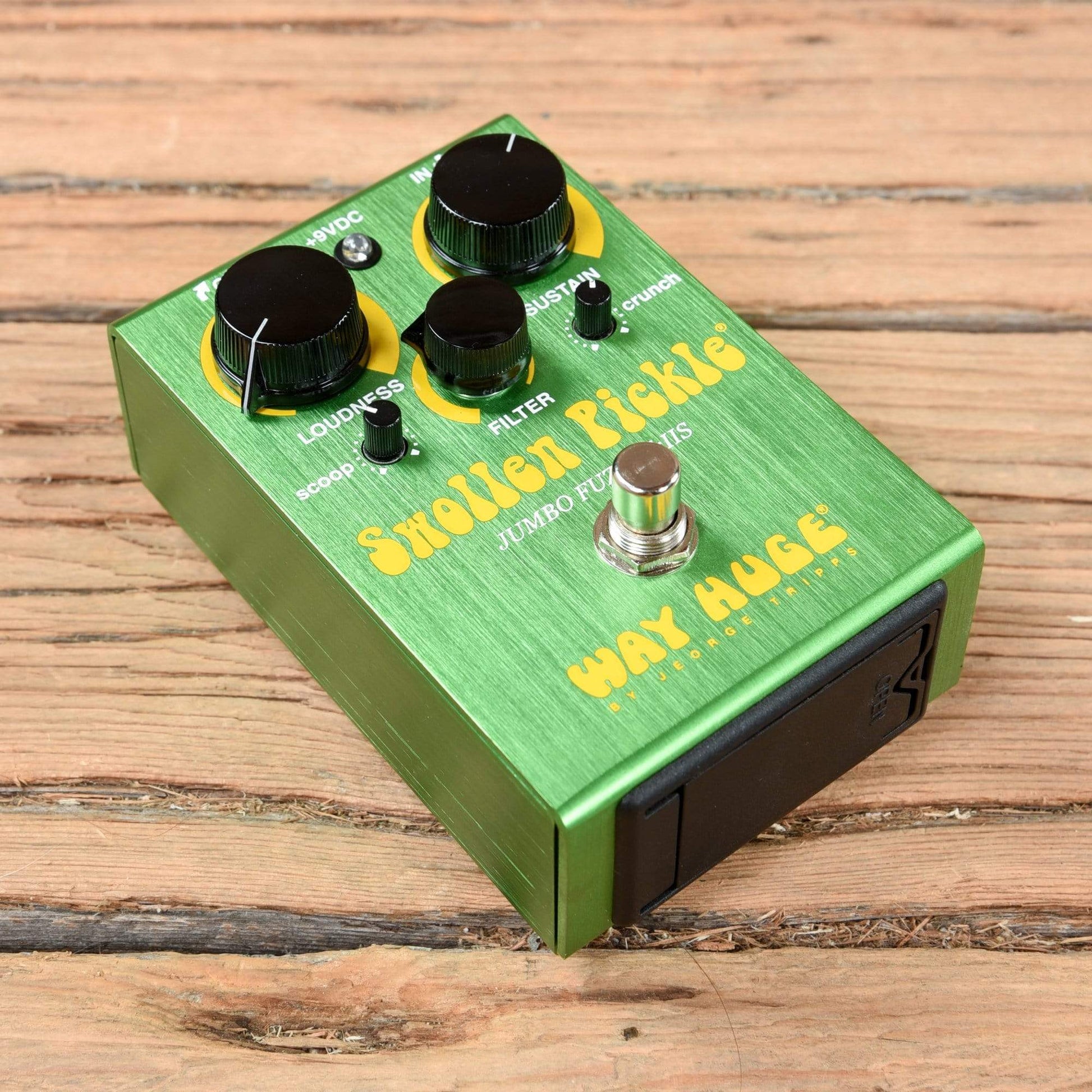 Way Huge WHE401S Swollen Pickle Jumbo Fuzz MkIIs Effects and Pedals / Fuzz