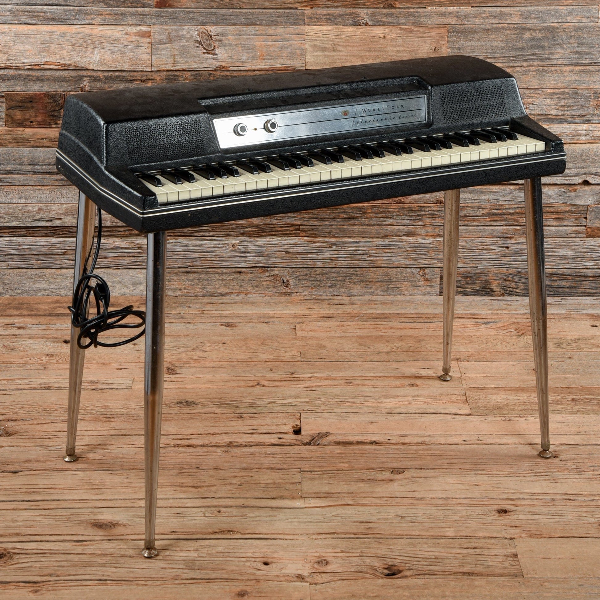 Wurlitzer Model 200  1960s Keyboards and Synths / Electric Pianos