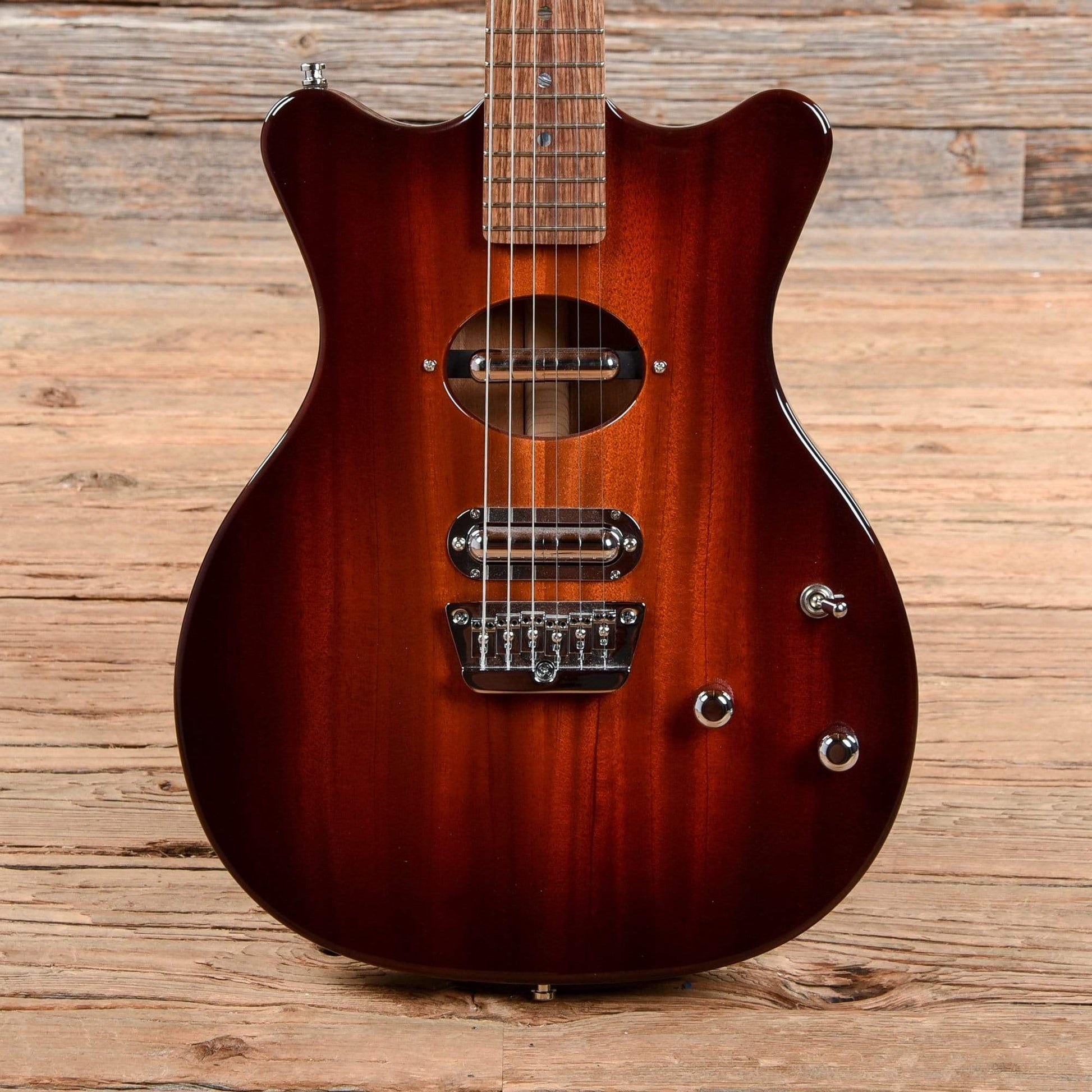 XXL Convertible Sunburst 2009 Electric Guitars / Semi-Hollow