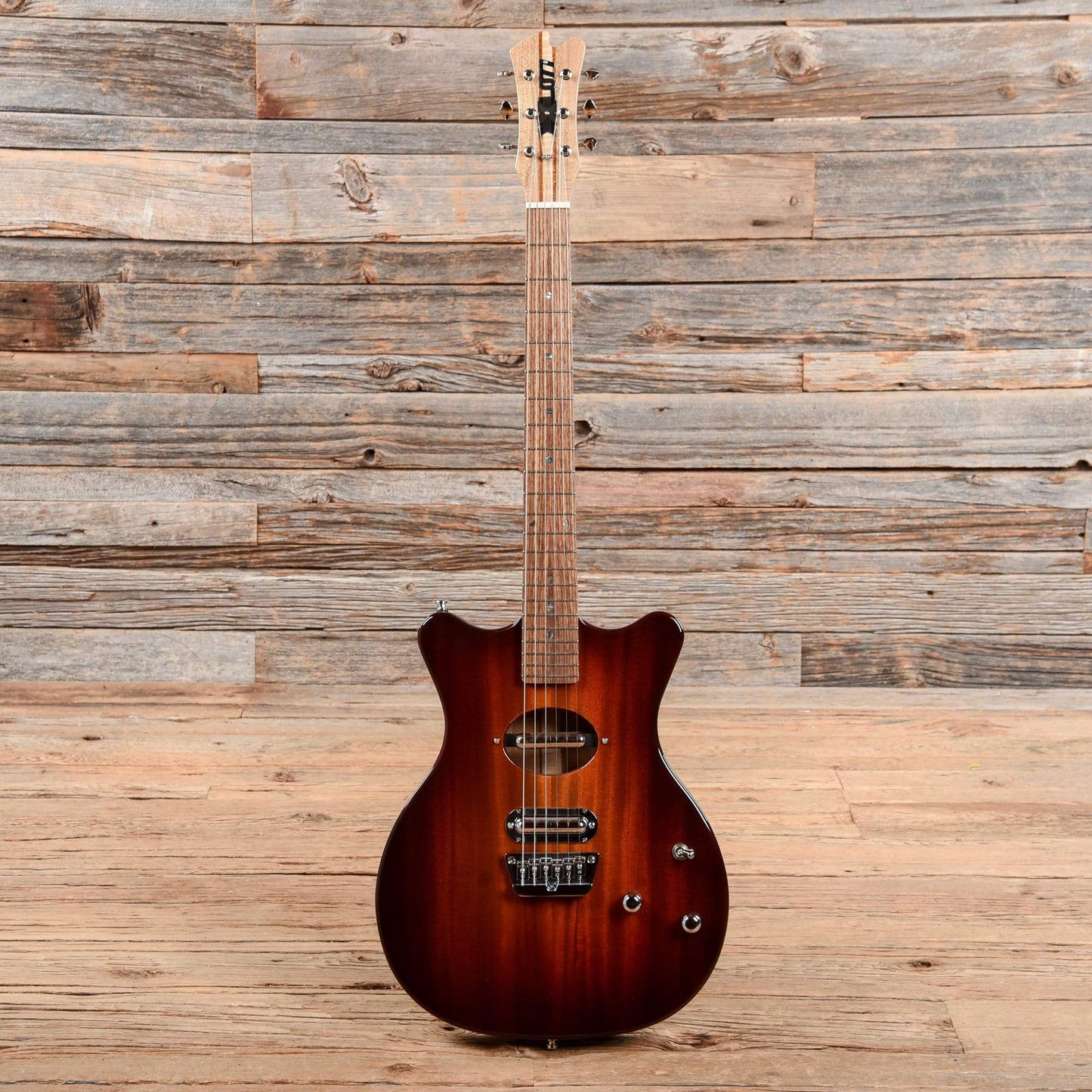 XXL Convertible Sunburst 2009 Electric Guitars / Semi-Hollow