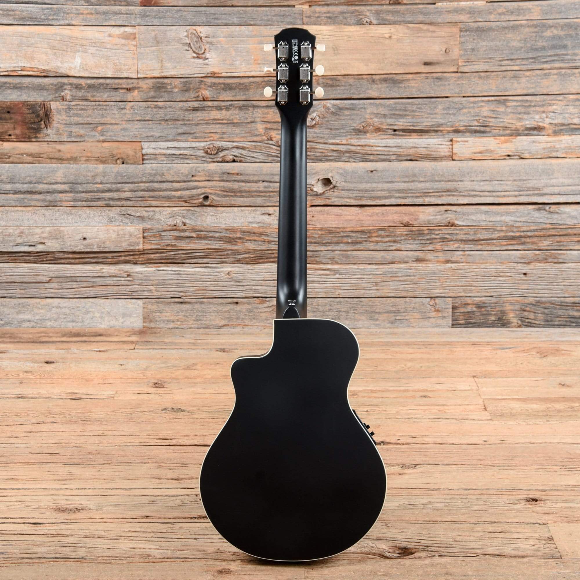 Yamaha 3/4-Size Thinline Spruce/Meranti Black w/Pickup Acoustic Guitars / Built-in Electronics